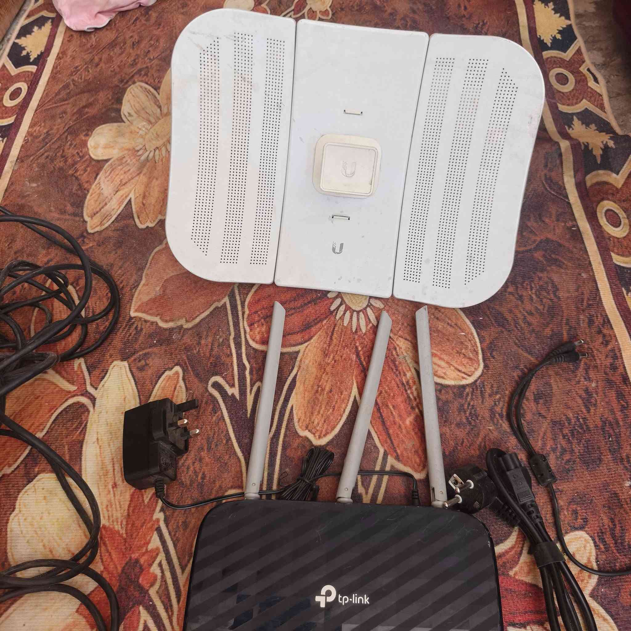 السلام عليكم منظومة نت كامله مستعمله قليل 5G
*********** الحله ورديه قرب محطة المقادير
