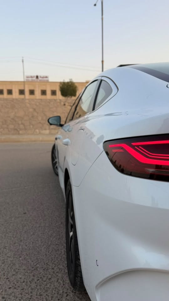السلام عليكم
اليوم وفرنا الكم السيارة المفقوده من السوگ
BYD Qin L
سياره فول فول مواصفات فلاكشب اعلى فئة 
السياره مكفوله من چكه الابره شرط فحص السونار 
السياره ماشية 7000 على المحرك 5000 على الكهرباء 
المواصفات:
سيارة فتحتين سقف 
داخل ابيض المميز والمرغوب والمفقود 
رادار أمامي جانبي عدد 
حساسات امامية خلفية 
١٣ كامره
ركن ذاتي 
قيادة الالية 
تبريد امامي خلفي منفصل 
تحكم ستيرن + شفتات 
مري هيتر + تعتيم 
٥ وضعيات قياده 
اوتو وهولد + نقطة عمياء + اوتو بريك
سايد بريك بصمة + مثبت سرعة 
بصمه تشغيل عن بعد 
سقف كنتارا ابيض 
شاشة عرض داتا شو 
١٣ سماعه+مكبرات 
السيارة بيها مواصفات ما تنعد 
السيارة رقم اربيل بأسمي تحويل ثاني يوم 
 مكان السيارة الانبار الرمادي 
السعر المطلوب:(27,800,000دينار) بيها مجال بسيط 
رجاءًا السيارة جديدة ومتعوب عليها لحد يقارنها بالمهجومات 
للاتصال: *********** متوفر واتساب
