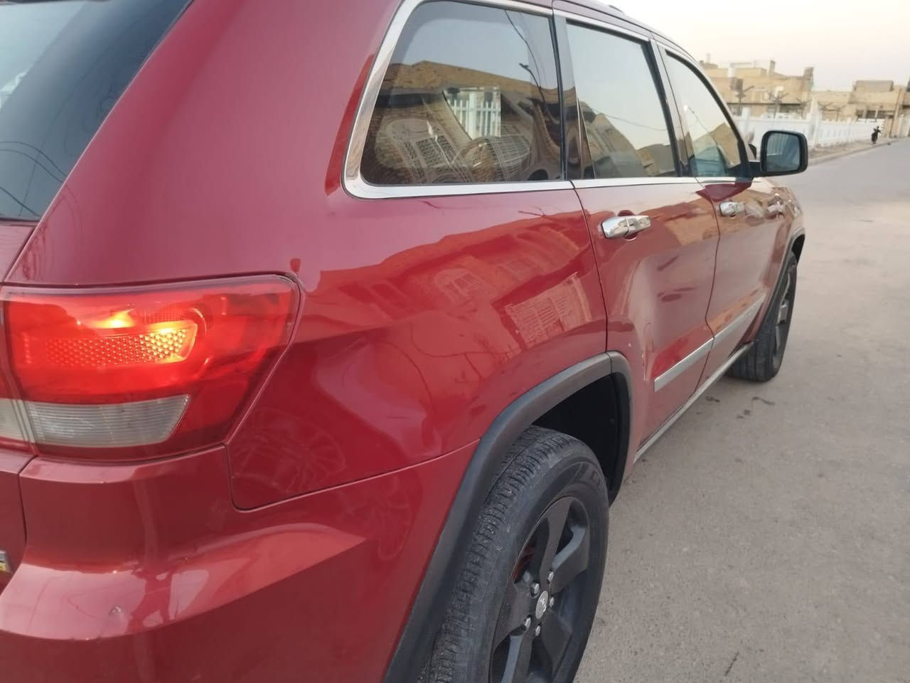 على بركة الله
جيب لاريدو 11 بغداد بائسمي محرك 3600
شرط لاتبخير ولاتنقيص 
تبريد ثلج (حداديه خلفي 
ومامي 100%100 لايت 
زنون بصمة ابواب (الضرر
جاملغ وبنين بنون دواخل 
السعر المطلوب 140وبيها
مجال قليل 
*********** وبيه 
وات ساب
