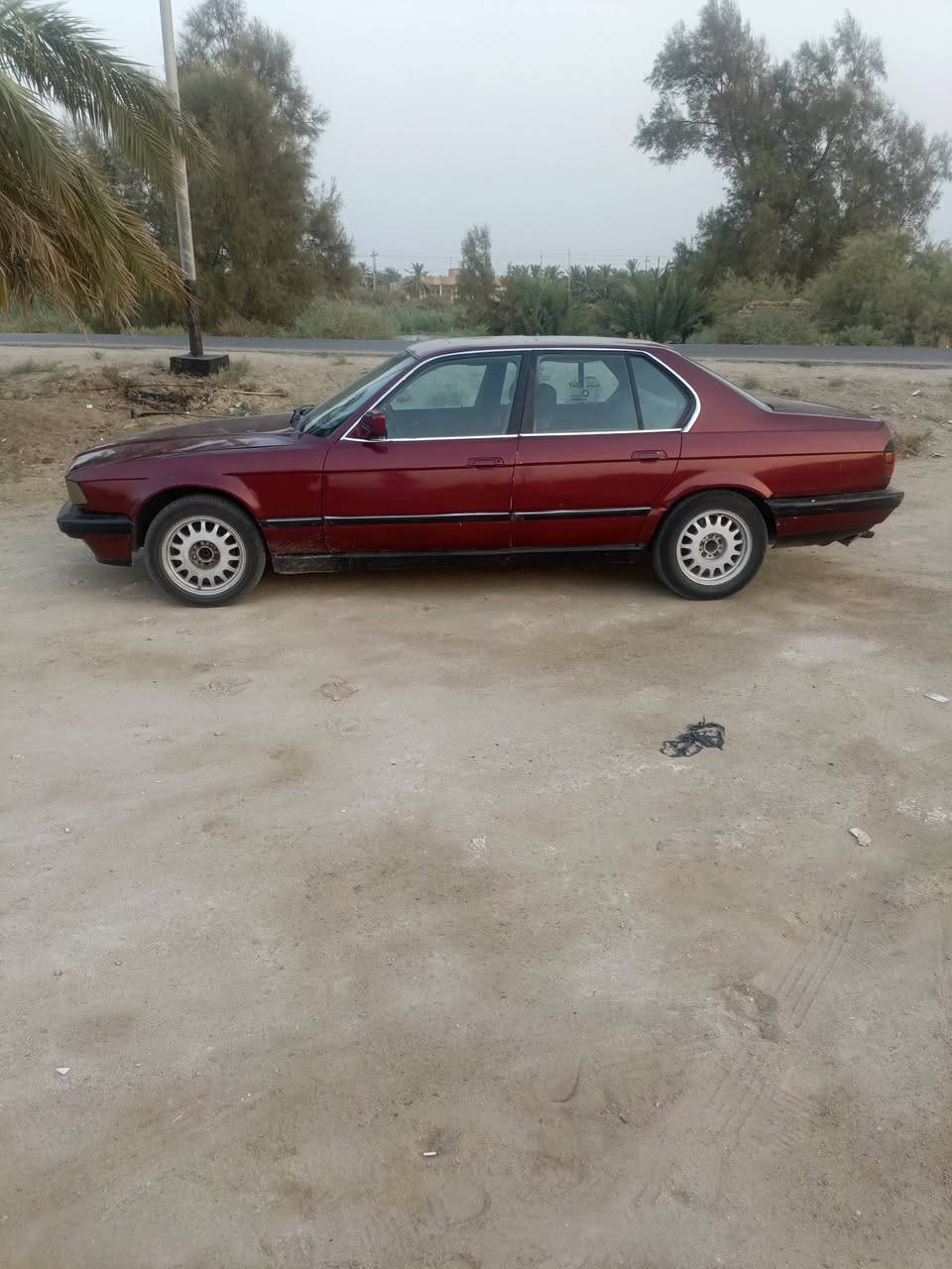 السلام عليكم السيارهBMW للبيع نوع  730 مكينه فيفتي حداديه وكير نضيفات
السعر 38 وبيه مجال ومراوس حسب القناعه
***********
