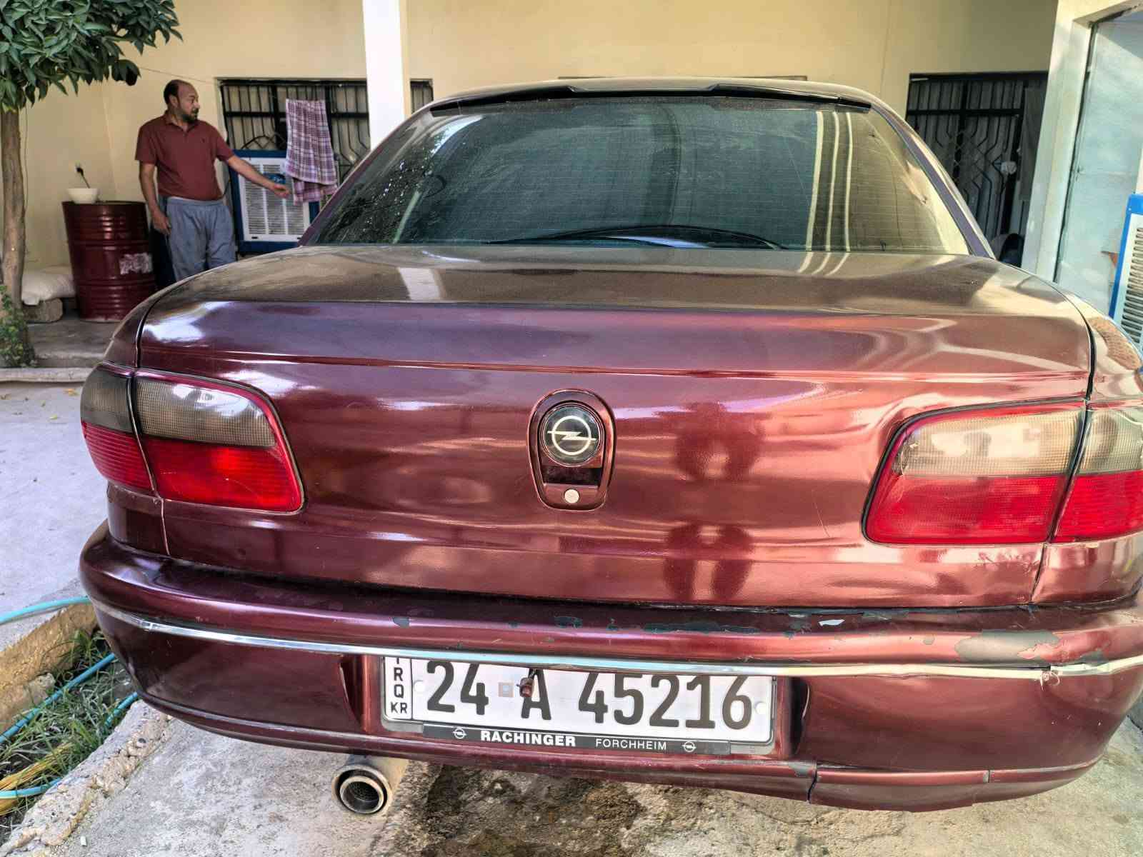 اوميكا بزون موديل 96 صبغ عام للجماليه بشرط بدون معجون ولا ضربه سنويه جديده الى 2031بسمي هزه جديده فول مواصفات بس التبريد عاطل السعر 48$واتساب *********** او *********** مكان السياره زاخو

