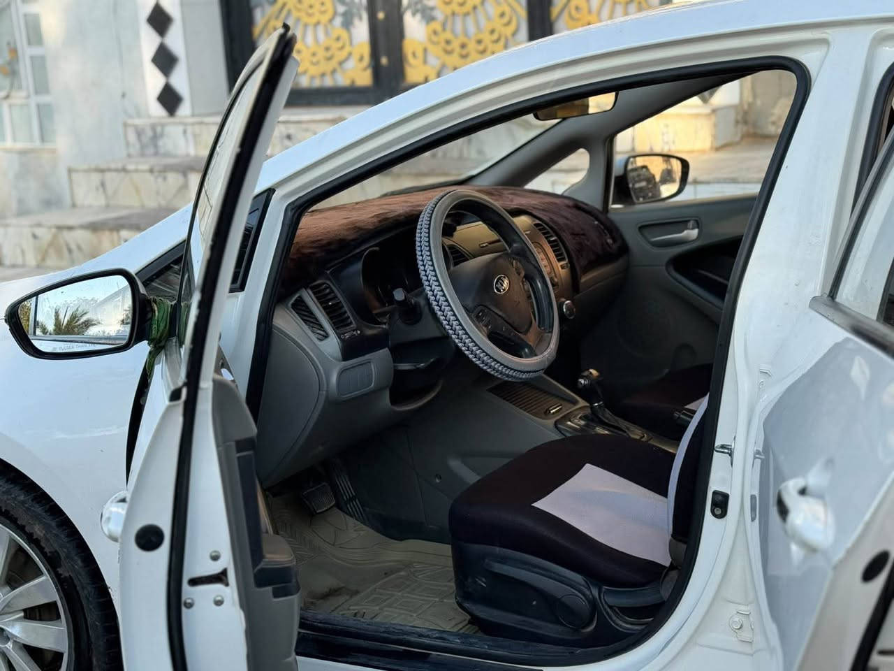 سيراتو موديل 16 مكينه مامفتوحه 1600 رقم كربلاء سياره بسمي شخصياً مداور شرط بيه ملاحضات شي بسيط كير محرك مكفولات مكان سيارة النجف السعر 120 تواصل *********** النجف, العراق
