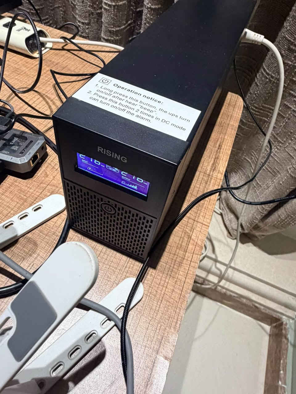 سلام عليكم الغراض كلهن للبيع السعر 250 قفل  مال مستعجل  وهاذه رقمي  *********** بس واتس موجود. غراض جدد ومع الكراتين استخدام اسبوع فقط
