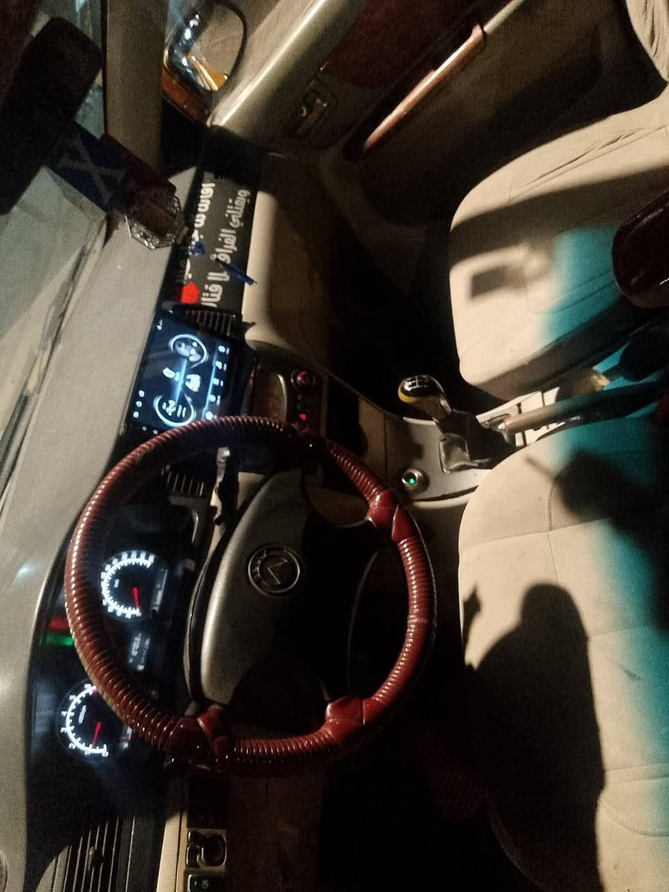جيلي موبل • ٢٠١٢ • بصره