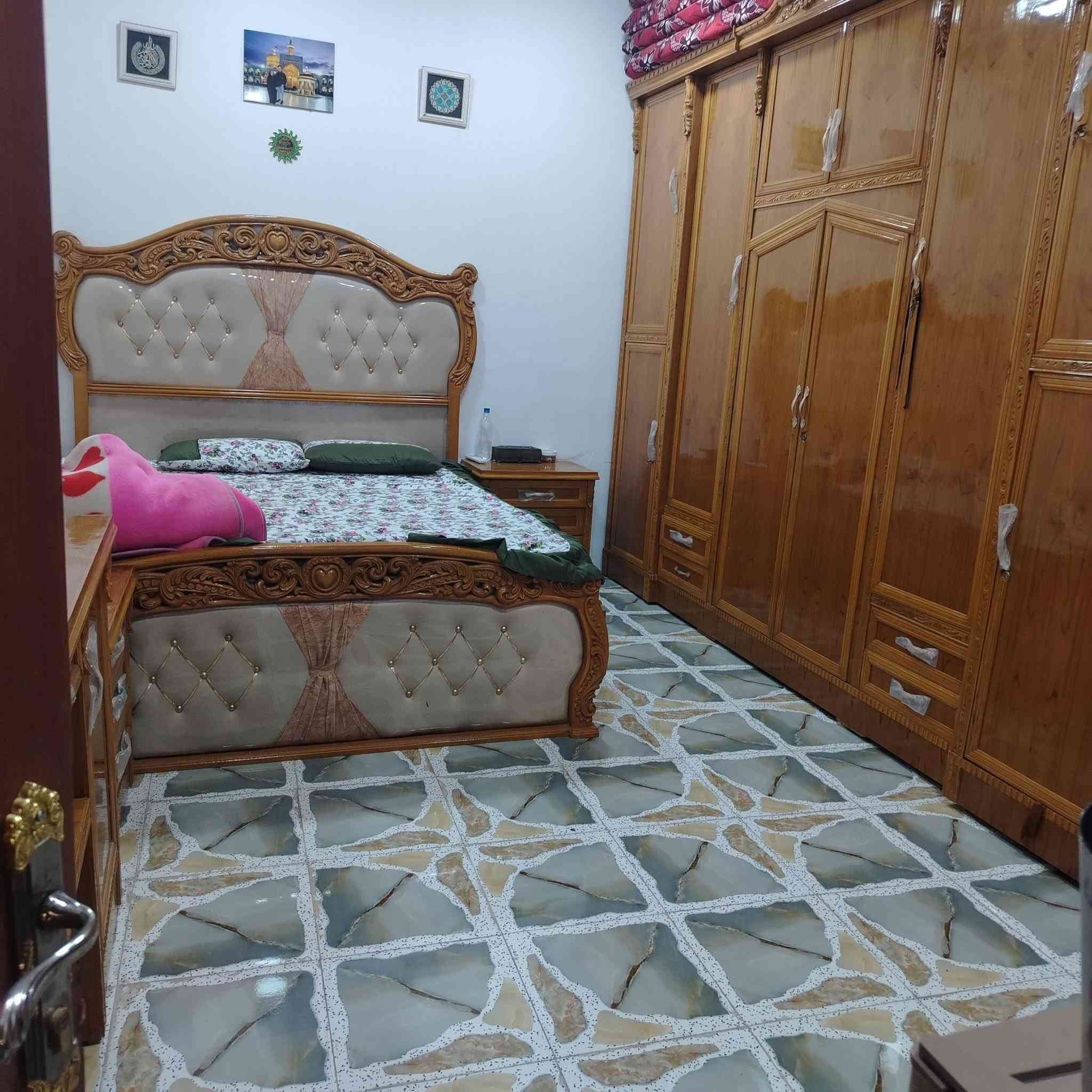 الكوفه • ٢٠٠م • ٤ غرف نوم