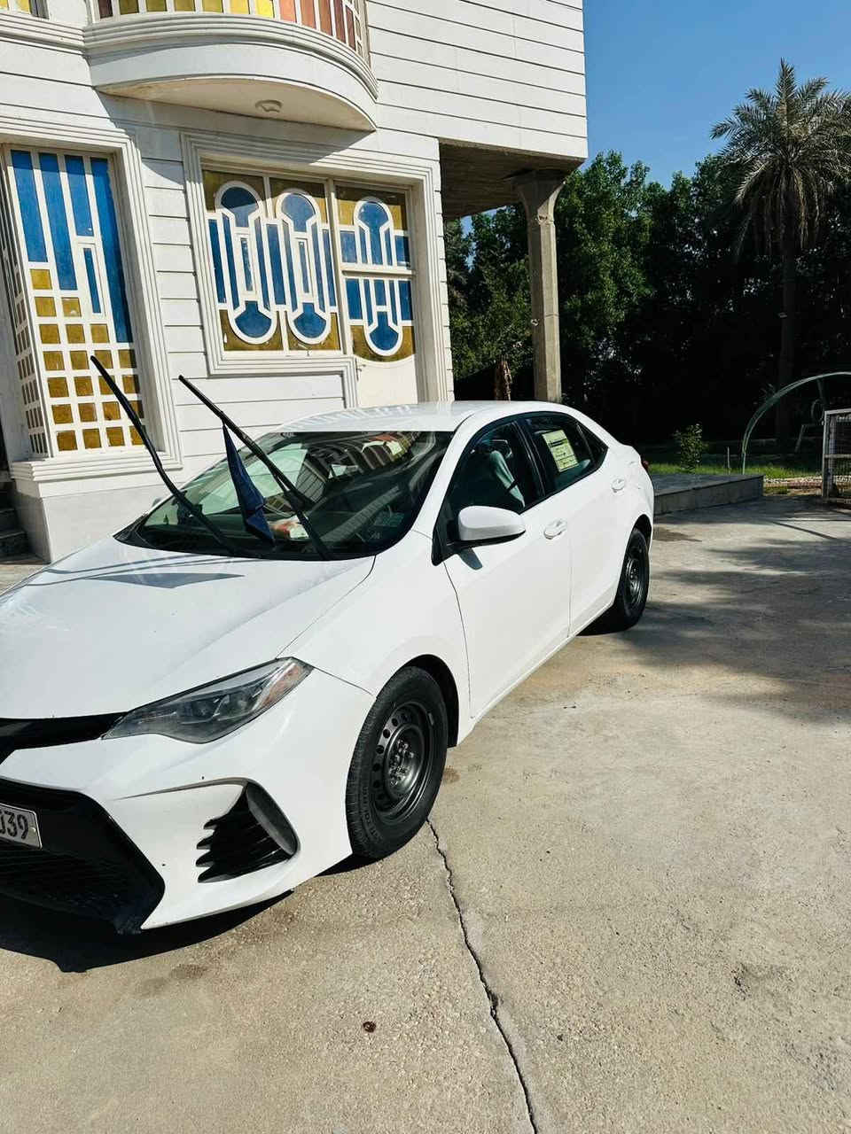 كورلا مديل 2018 حادثهه جاملغ وبنيد بدون دواخل بدون ارباك والباب مال السدر بي صبغ والباقي كفاله مكينه 1800 مكينه كير تبريد حداده كله مكفول تخم تاير رقم بصره نكليزي بسمي مكاني البصره السعر 130 وبيهه مجال *********** ترهم مراوس البصرة, العراق
