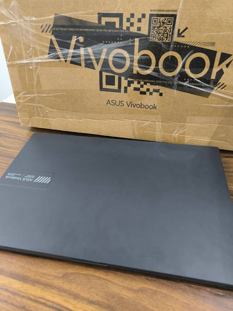 اسوس فيفوبوك • رايزن 5 7520U • رام 16GB DDR5