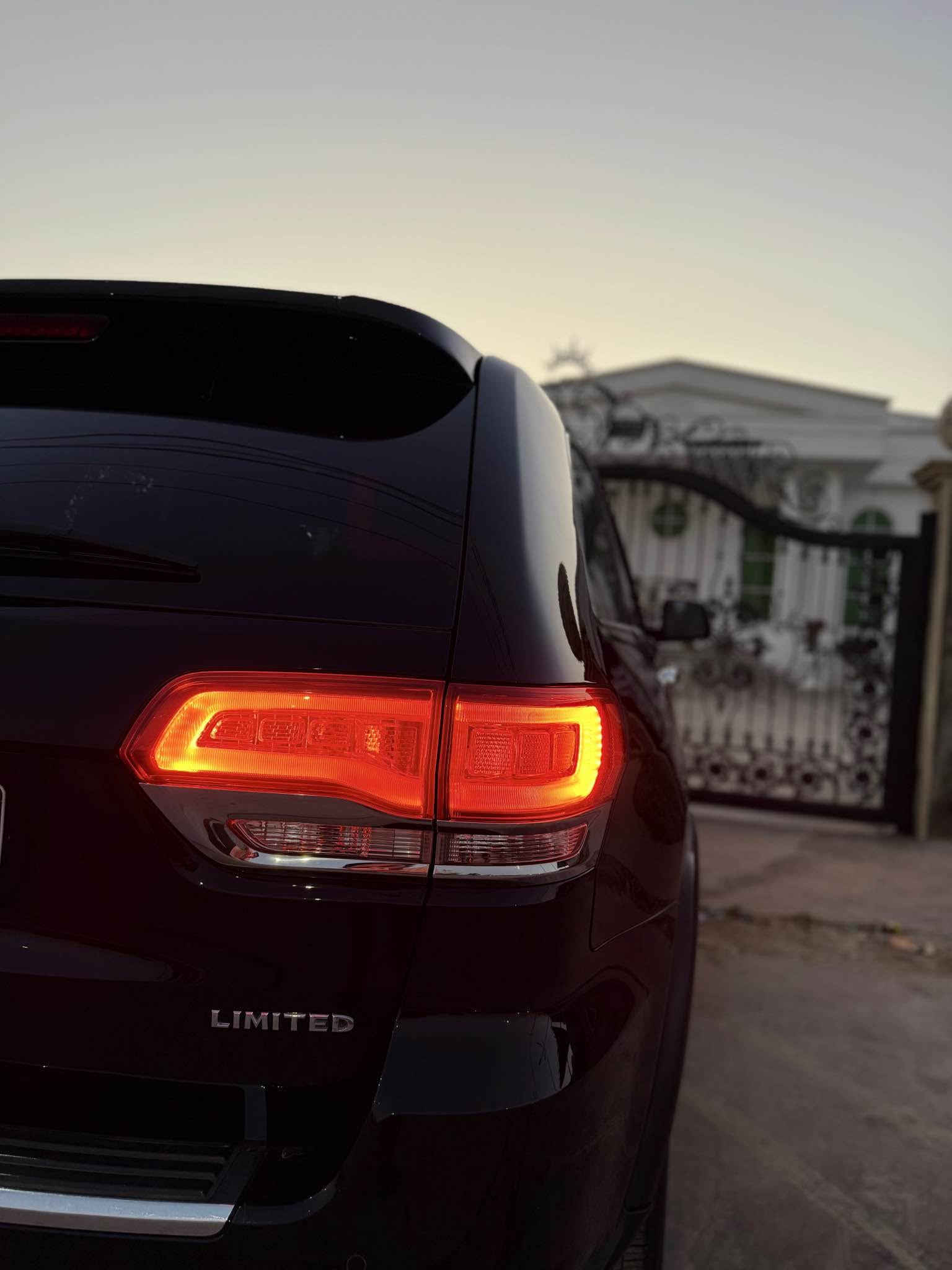 🔱JEEP GRAND CHEROKEE 2018 LIMITED 🔱

🔱جيب كراند شيروكي فوول مواصفات لمتدد 2018 🔱

كلين تايتل مكفوله من الدعامية للدعامية لون اسود 🖤

🔱مواصفات لمتدد المعروفة 🔱

🔱 رادار امامي وخلفي 🔱

🔱 سقف بانوراما 🔱

🔱 صندوق كهربائي شفط 🔱

🔱 كشنات كهربائي 🔱

🔱 كشنات خزن 🔱

🔱 تدفئه مقاعد 🔱

🔱 تبريد مقاعد 🔱

🔱 تدفئة ستيرن 🔱

🔱 9 سماعات alpine 🔱

🔱 حساسات خلفيه 🔱

🔱 اوتو ستوب 🔱

🔱 دواخل اصفر المرغوب 🔱

🔱 حاجب لايت + لايت زينون 🔱

🔱 تشغيل عن بعد 🔱

سيارة باسمي شرط سنوية 2029  كلشي جديد سياره جاهزة ومال بيت  ماتتقارن ويه المهجومات

السعر  245$ وبي مجال بسيط للشراي

للتواصل *********** كركوك, العراق
