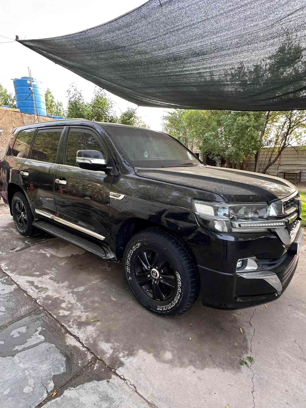 مصفحة B6 • ٢٠١٣ • ديزل ٨ سلندر