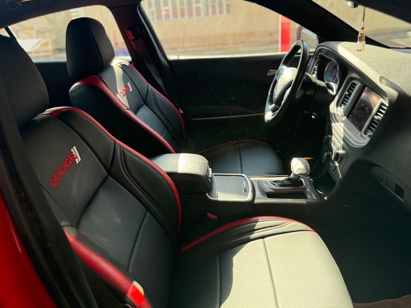 دودج جارجر DODGE CHARGER SXT 2023 
BLACK EDITION (LAST CALL)
((كلين تايتل))

رقم بغداد الجديد بأسمي تحويل ثاني يوم 
السيارة لون احمر او يسموه (الطماطة) كلش حلوة ونظيفة وبعدها بريحة الشركة 

((المواصفات والاضافات))

✅دخول ذكي + اضواء ترحيب
✅ويالة سود
✅كير 8 نمر 
✅ماشية 38 الف ميل 
✅ نظام صوتي الباين
✅ اضافة دمامات خلفية + صندوق
✅كشنات حضن جلد
✅شاشة كبيرة الحجم
✅لايتات زنون بلاد

السيارة نصبتها تخبل وبالحقيقة احلى من الصور بهواي
حادثها من امريكة فقط رصعة بالجاملغ العكس السايق وراجع PDR و قطرة صبغ مابيها يعني كلين تايتل .. استخدام شخصي وممتعوبة السيارة لتقارنها بالمضروبات او المهجومات 

السعر ((28،500$)) يعني دفترين و 85 ورقة وبيها مجال للشراي 

عنواني 
بغداد - الرستمية 

الخاص مغلق الشراي يتصل واذا تحب ع الواتس اب ماكو مشكلة
رقم الهاتف 
***********
