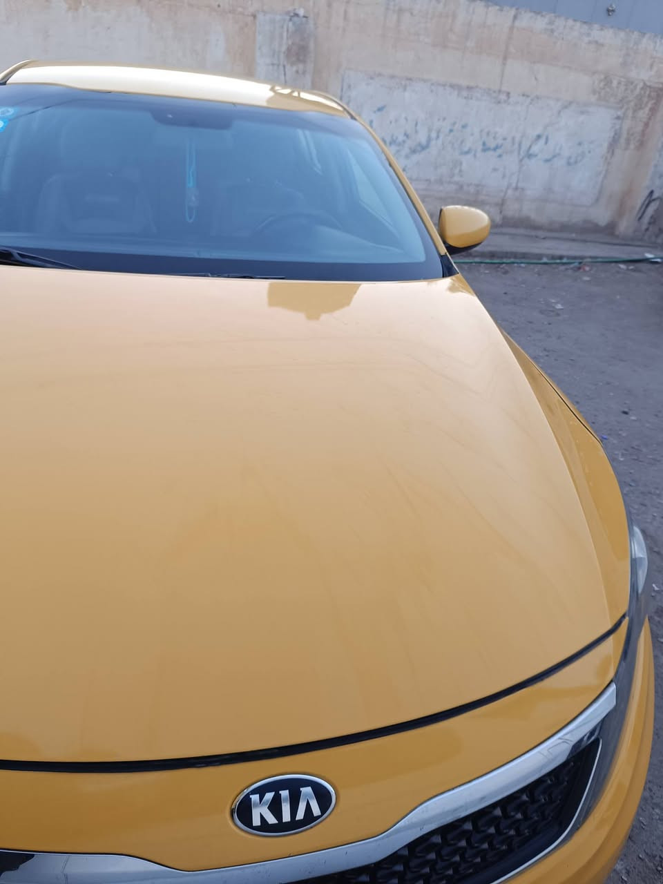 اوبتيما خليجي موديل 2011 رقم بغداد بأسمي شخصياً سنويه لـ27 تحويل بكل لمحافظات خط وبحث مصفر شرط السياره صبغه وحده شواصي لغود كفاله كير مكينه حداديه تبريد ثلج ثلج سياره جاهزه للاخير كهربائيات كلها شغاله  السياره مكفوله من العيب 
الشرعي 

السعر 105 وبيها مجال جداً قليل 

العنوان كربلاء المقدسة 
***********
