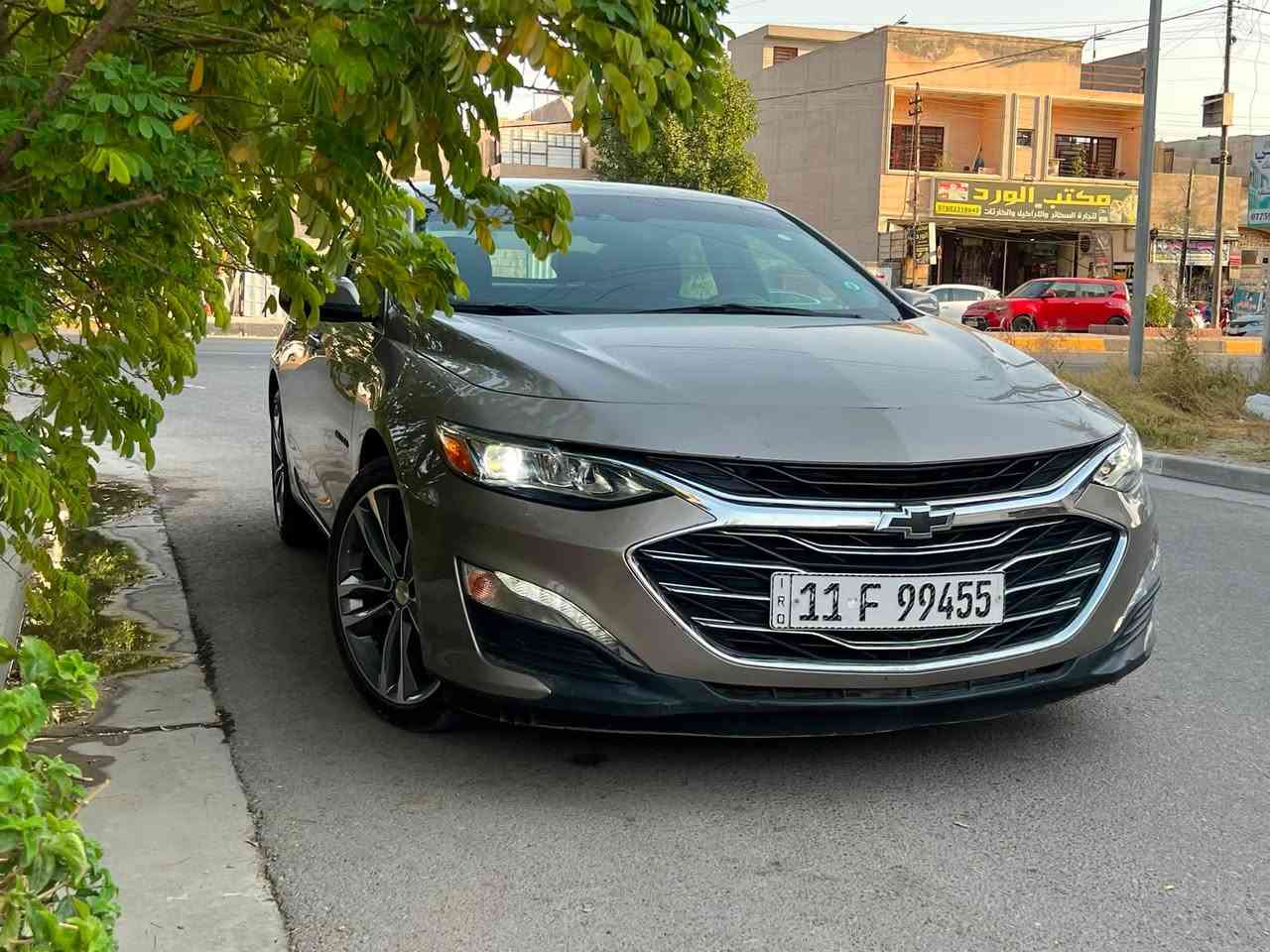 سلام عليكم
ماليبو 2023 LT2 
حادث جاملغ خلفي بدون ارباك بدون دواخل
مواصفات 
رادار امامي 
نقطعه عمياء
قياده ذاتيه
تحديد مسار
كشن جلد
تحكم كشن كهرباء السائق والصدر
تدفئه تبريد كشن
تدفئه في المقود 
سيتم سماعات BOOS
تبريد مركزي منفصل
قطعتين تبريد
لايت زينون 
بك لايت لد نجمه
علايم سياره بلاك بل كامل
سايد بريك بصمه
.
سياره تصليحها درجه اولا امانه الله
سعر 135$ وبيها مجال شي بسيط
سياره رقم معوقين
موقعي بغداد حي العدل او الكاضميه
متواجد فيس او واتساب
.***********
