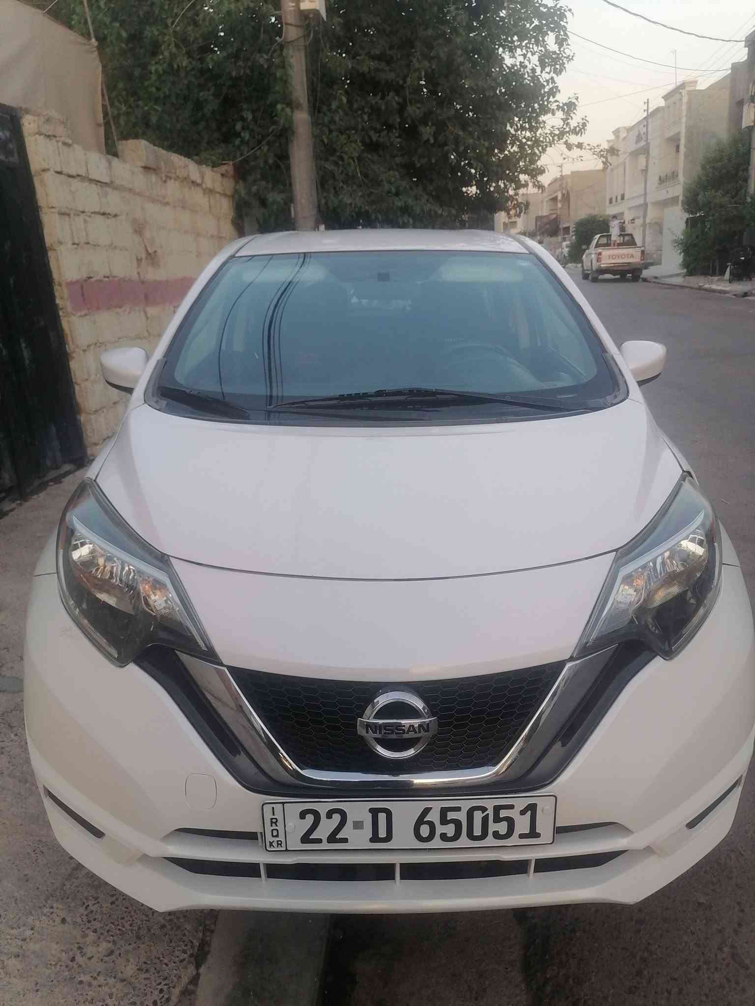 نیسان ڤێرسا 2019 SV✅ 
 دوو ڀارچەی سبوغە چاملغی لای سەکن و بۆنيت  بێ  ژۆرێ بێ ئیرباگ✅ 
سەیارەکە چائیزە يه ك تعديلى هه يه چاملغى لاى سايه ق له گە ل سه قفى هه نده ک  شه پۆلى بجوكى هه يه له گە ل قۆپه كى بجووك له ده رگاى سايه ق✅ 
سه ياره كه  گێڕ و مەکینە بەشەرت✅  مواسفات چوارجام كاره باى كوشين هيته ر تعديل سورعه سوكان ڤۆليوم و دژه خليسك بلوتوس✅ 
١٣٣٠٠٠رۆيشتيه💯 
نرخ :97وه ره قه وكه ميك  مجال💵💵💵 
WhatsApp :***********ژمارەی خاوەنی 📞
شوێن هەولێر أربيل, العراق

