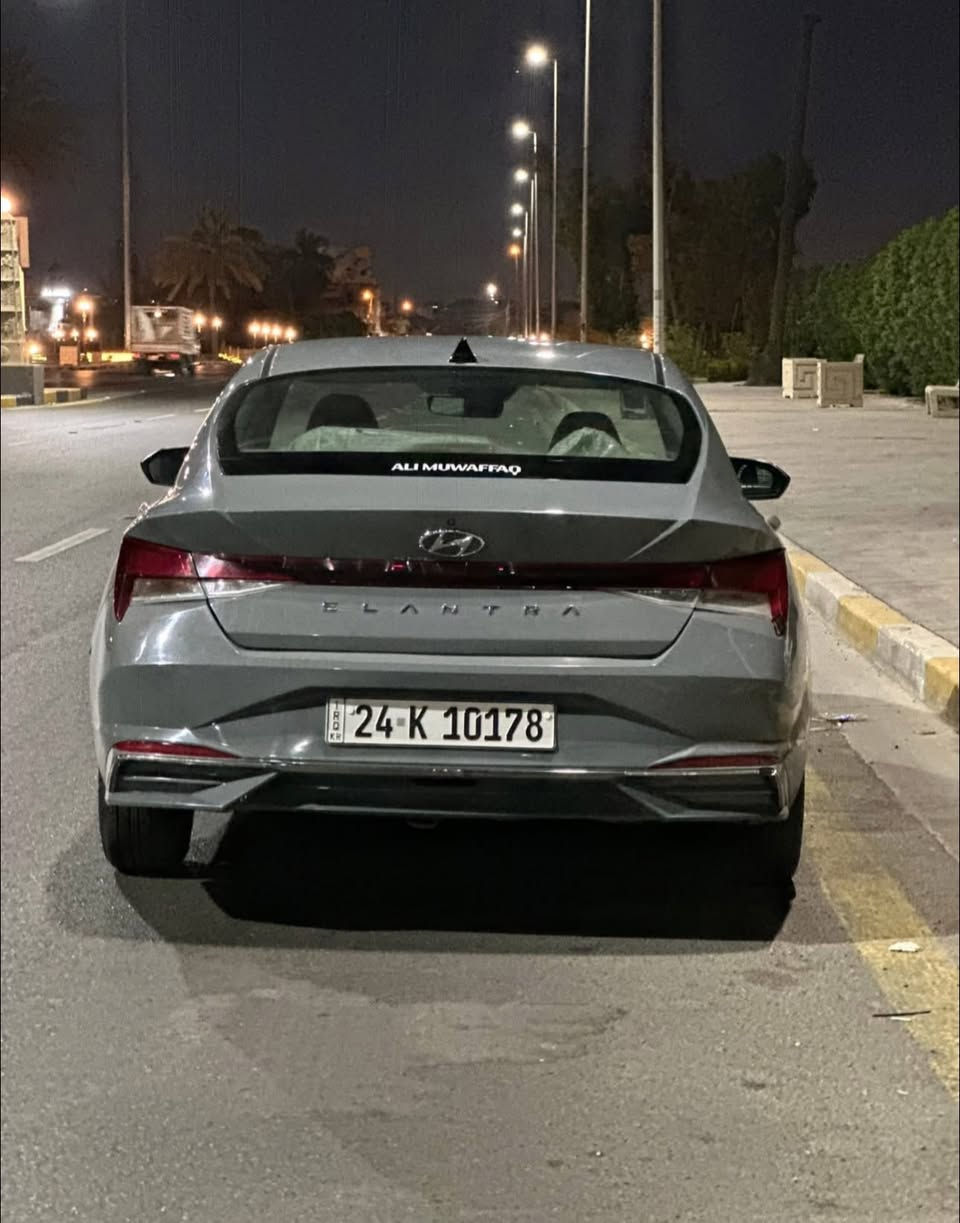 سلام عليكم
النترا امريكي موديل ٢٠٢١ 
المواصفات👇🏻
✅ثلاث انضمة قيادة 
🌐نورمل🌐سمارت🌐سبورت
✅تحكمات ستيرن جهتين
✅سياقة ذاتية
✅سستم صوت كولد
✅تحديد مسار 
✅مانع انزلاق
✅مثبت سرعة 
✅شاشة ذكية
✅رادار خلفي
✅رادار امامي
✅نضام ايكو 
✅توقف ذاتي ذكي🚫
✅كار بلي مباشر Apple 
✅
⭕️بعد معروفة مواصفات النترا 
✳️❗️ماشية(٧٧ميل) فقط وقابل لزيادة ❗️✳️
________________________
السيارة باسمي 💯
رقمها دهوك💯
________________
💯✅ايرباكات كلها سليمه💯

حادثهاا ٣ قطع 
قبغ جنطة مبدل شركة (ليبل)
جاملغ خلفي ايسر 
وبنيد مصبوغ 
الصور مرفقه بل منشور 

⚠️كير مكينة كله مكفول❇️❇️❇️❇️❇️

⚠️لون سمنتي مميز ❇️❇️❇️❇️

سعرها مناسب جداً 
فقط  ١٢٠ ❗️بي مجال بسيط
للتواصل 
*********** متوفر ايضاً واتساب🌐✅
مكاني بغداد 🚺
