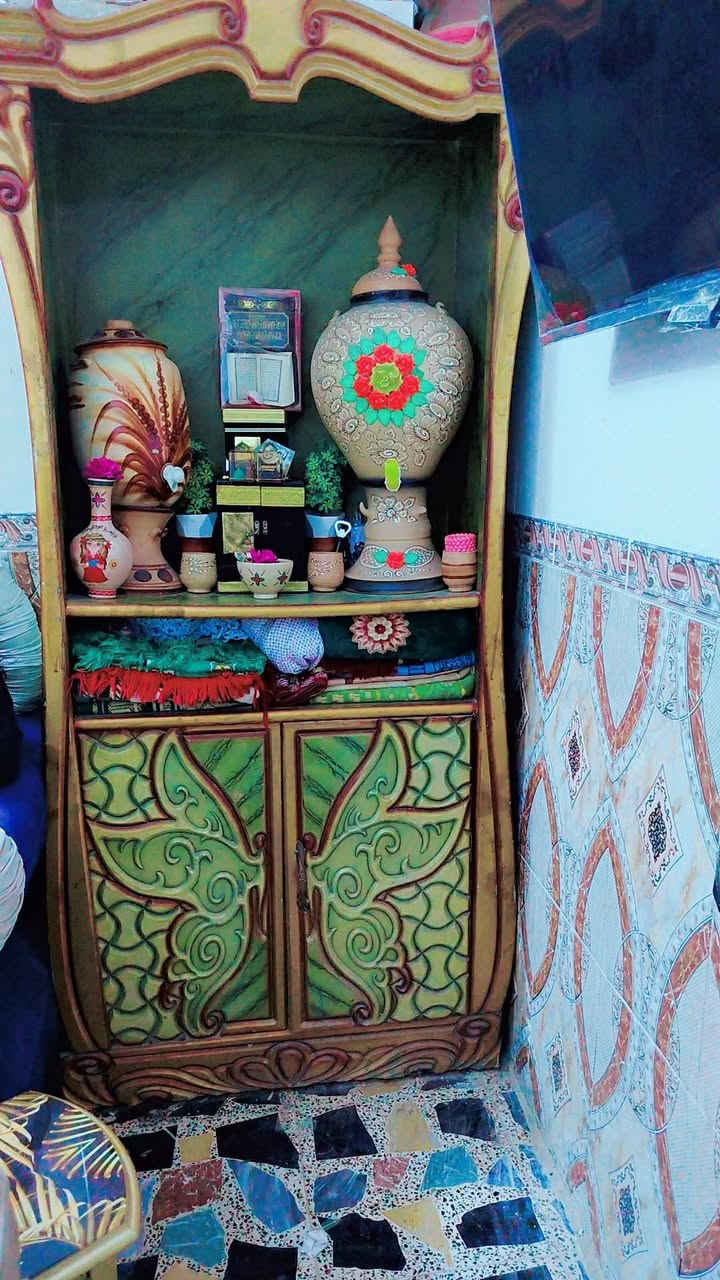 بيع  غرفة  اخشاب
السعر 400  الف
بغداد حي اور 
رقم موبايل   ***********
