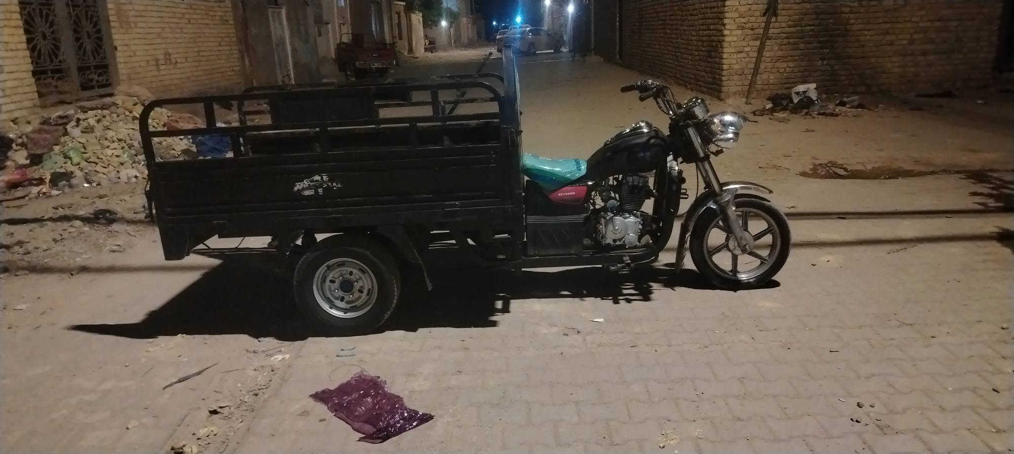 السلام عليكم  جمره للبيع موديل 18  جاهزه سلف هندر  سعرها  1,200 مليون و200 وبيها مجال  مكان قريه سيد جبار
