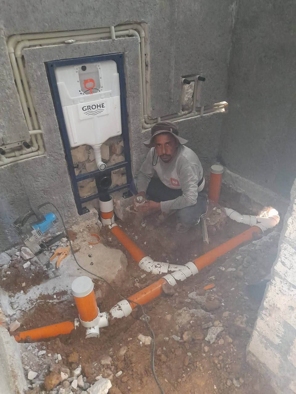 ابو شاهين • تأسيسات صحية • سباكة