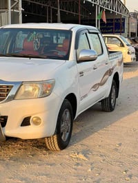 هايلوكس تماتيك • ٢٠١٣ • رقم نجف