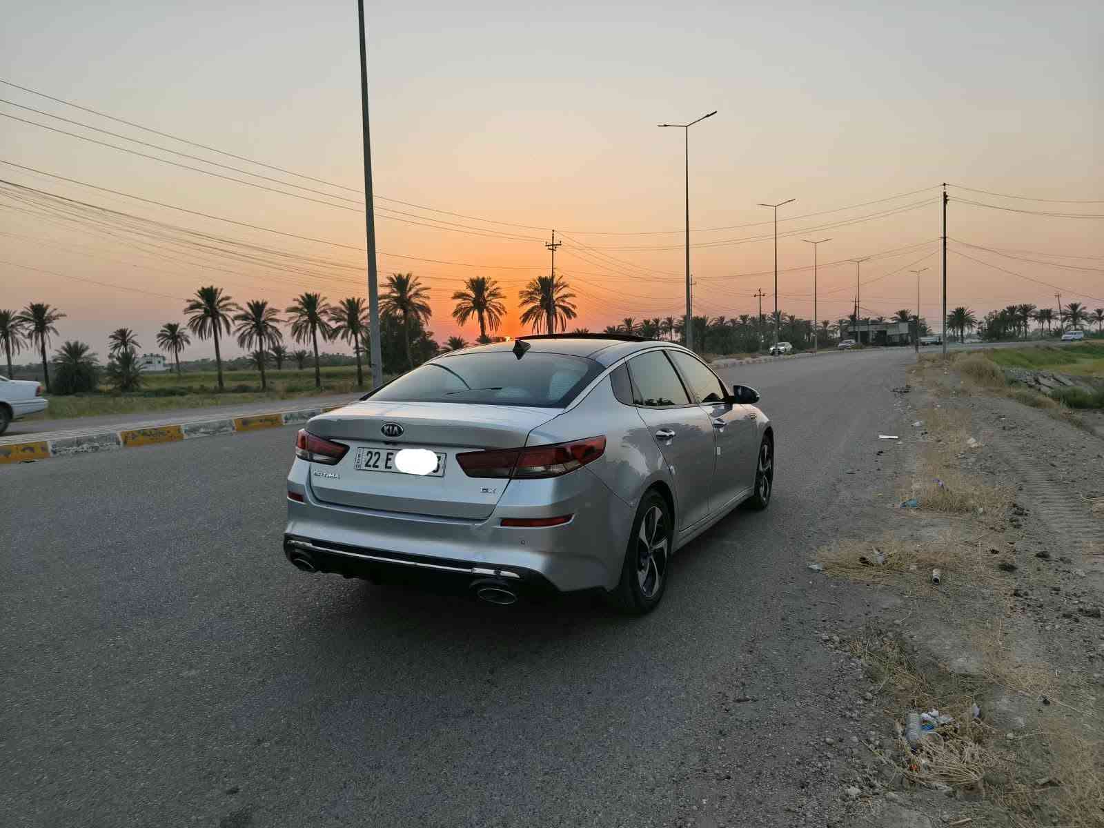 سلام عليكم كيا اوبتيما 2020 امريكي فول مواصفات واحد على واحد أعلى فئه  
رقم اربيل انكليزي تحويل مباشر 
بانوراما قطعتين  اشيار ب المري 
محرك V4 GDI جديد كير جديد 
بصمه تشغيل وبصمات ابواب 
خزن ميموري كشانه كهرباء جلد كشانه تدفئه وتبريد تبريد ثلج قطعتين ❄️
شاشه كبيره بلاديه 
مانع انزلاق مثبت سرعة تحكامات ستيرن جهتين 
هاند بريك كهرباء دكمه
تحديد مسار 
دخول ذكي رادار اشتياز وبعد هواي مواصفات معروفه صبغ ثلاث قطع بدون
 دواخل 
مكاني رمادي 
سعر (127 $) استفسار ***********
***********
