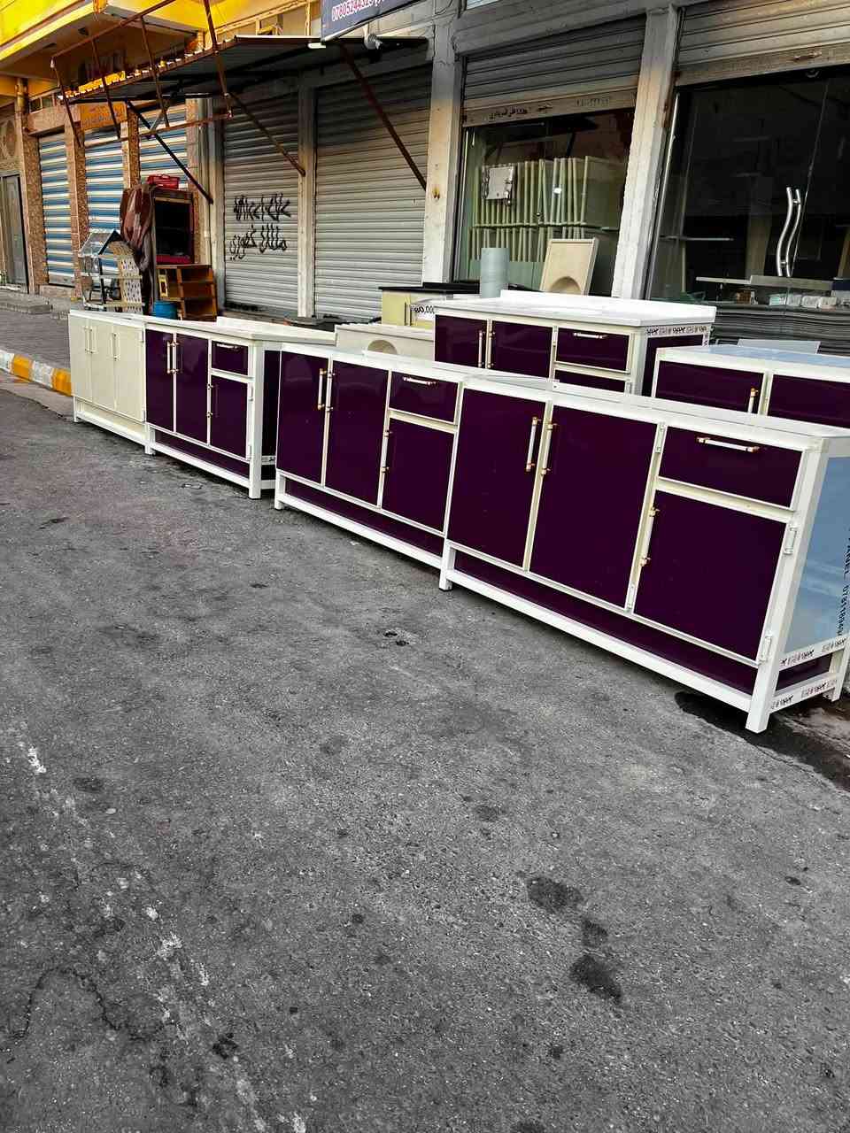 140 الف فقط.
سنك متر ونص حطاطه دجه اول ممتاز. 
ضهر قواطع بليت 0.6.
ارضي  رف   بي في سي بنل  تركي 
جرار صيني درجه اول  سكه هايدرولك اصلى ضمان 
ارتفاع.   متر.  
حجل. ثابت. جانبي.  وجه    اي. لون. تريد عندي 
العنوان الرمادي تأميم 8 شباط.  داخل فرع معمل راشي رشيد 
     معمل محمد الكردي.  ***********
