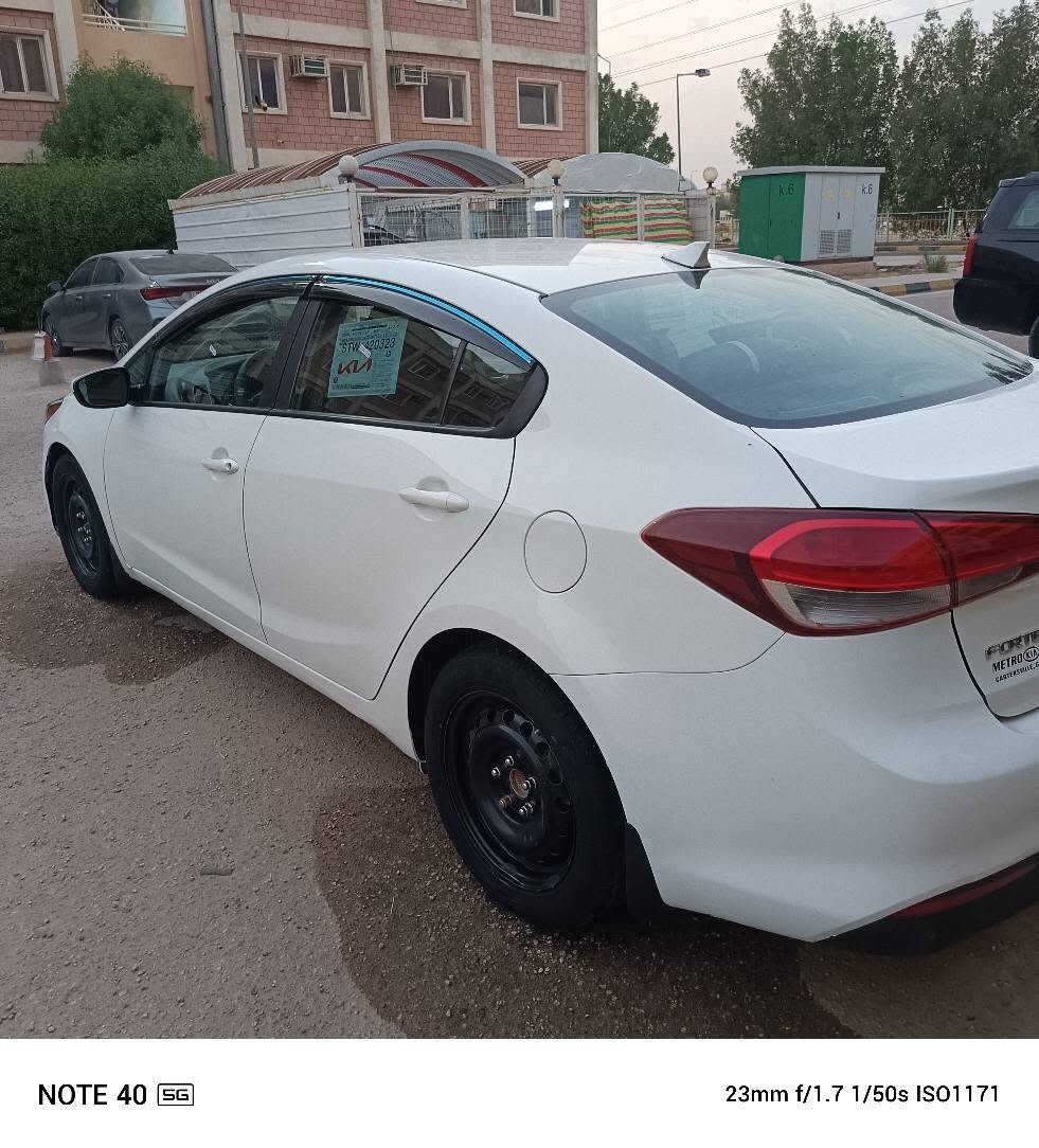 كيا فورتي موديل 2017 رقم بابل مميز وارد امريكي حادثها فقط جاملغ بدون أي داخل ولا ارباك مكينه 2000 دوش كير AT كير ومكينه وحداديه وتبريد مكفولات سعرها 115 وبيه مجال السياره بالحله بالشقق يم جامعة بابل 
***********    *********** حلة, بابل

نص مكتوب في الصور:
- NOTE 40 5G 23mm f/1.7 1/50s ISO1040
- NOTE 40 5G 23mm f/1.7 1/50s ISO1465
- NOTE 40 5G 23mm f/1.7 1/50s ISO1130
- NOTE 40 5G 23mm f/1.7 1/50s ISO1230
- NOTE 40 5G 23mm f/1.7 1/50s ISO1462
- NOTE 40 5G 23mm f/1.7 1/50s ISO1171
- NOTE 40 5G
- 23mm f/1.7 1/25s ISO3956
- NOTE 40 5G 23mm f/1.7 1/33s ISO1695