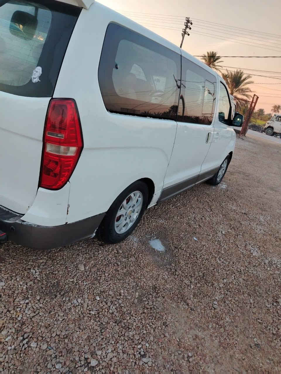 السلام عليكم
ستاركس للبيع ٢٠١٠ محوره سبلاين ٧  بيها جاملغ خلفي 
مكينه جديده 
تبريد.. سياره جاهزه
رقمها كربلاء بأسمي تحويل مباشر
العنوان،، النجف الاشرف ناحية الحيره 
للاستفسار والسعر  اتصل....  ***********
