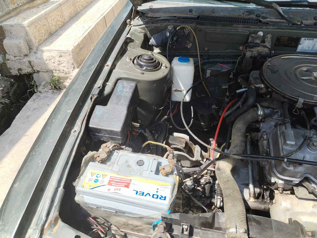مستبوشي موديل 90 فول اوتوماتيك بس كير عادي محرك معمر قبل يومين جديد صدر امامي خلفي جديد باتري جديد كهربائيات كلهه شغاله سياره جاهزه ماتصرف عليهه بس صبغ قفل مركزي اربع جامت كهرب صندوق كهرب يفتح ريمون ليت زينول سستم سماعات رقم الماني سنويه 27 نينوى كابون ماستر بيهه شرط التحويل ولا غرمات السعر19 قفل عنون موصل حي صدام بدون قصد بدون مروس أقره المنشور زين المو شاري لا خابر *********** اسيا ***********
