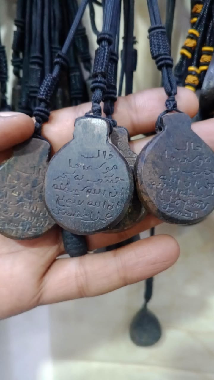 عباس اباد شغل يدوي ذمه جمله فقط لصحاب البيجات لناس على باب الله الفحص أمام المندوب يوجد توصيل لجميع المحافظات رقم الحجز الواتساب ***********
