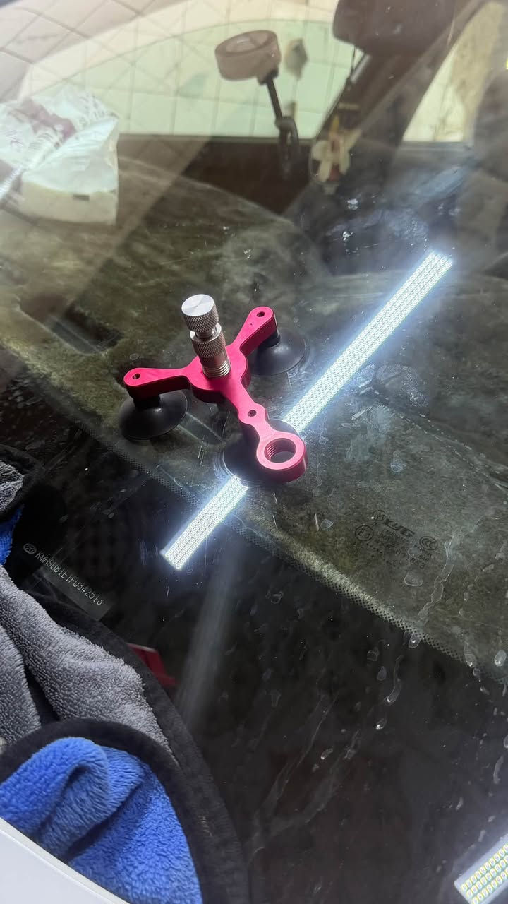 🚘🔥 نوفس | طبيب الزجاج 🇺🇸

مو كل ضربة تحتاج تبديل…
والشغل الاحترافي يخلّي الفرق يبان. ✨

🛠️ تصليح ضربات وشقوق الجام
🇺🇸 بجهاز روجرز الأمريكي
💎 دقة عالية ونتيجة تقترب من الوكالة
🛡️ ضمان سنة

📍 بيجي | الشارع العام
مقابل إعدادية الصناعة – الشارع الخدمي

📞 ***********

نوفس… نصلّحها صح، ونرجّعها بأحسن صورة 🔥

نص مكتوب في الصور:
- قبل
- 🫵🏻 ד.
- نوفس طيب الزجاج *********** نوفر جهاز كشف اعطال السيارات تصليح عام لسيارات بجهاز البور والكمبيوتر اصلاح الفطور ونقاط الحجر جلي زجاج السيارات ازالة الخدوش و البقع تركيب لانواع الزجاج سيارات جميع الانواع ضمان جودة الخدمة تلميع زجاج ازالة خدوش جلي لابتات سيارات بالنانو سيراميك فريق عمل محترف بادارة احمد *********** متابعة محترف ضمان جودة الخدمة جميع انواع السيارات دقة في التنفيذ افضل الخدمات