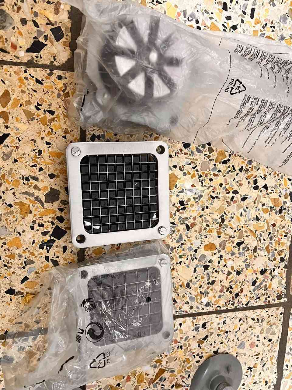قطاعه فنكر للبيع ***********
