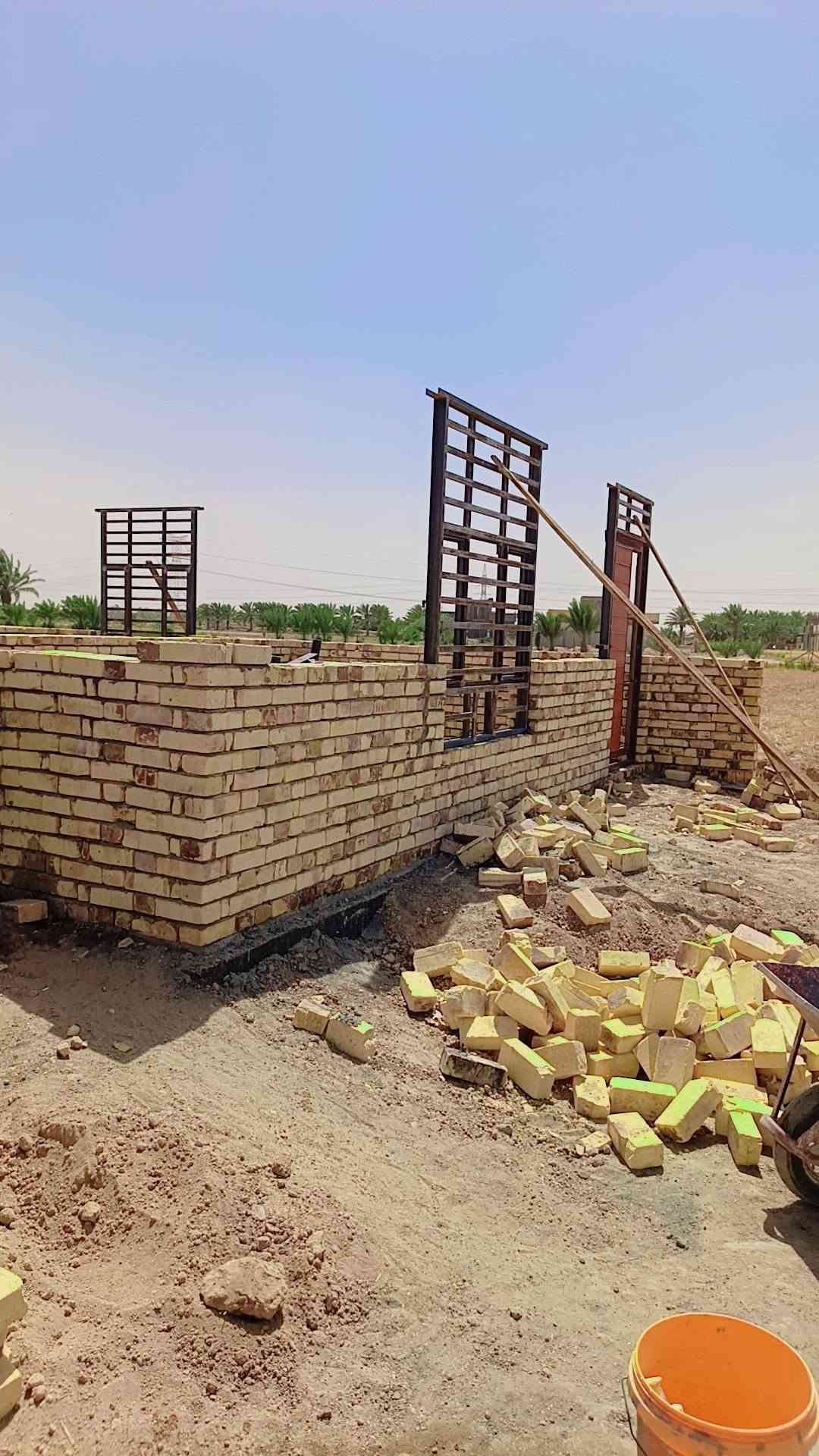 خلفه بناء متفرق حاليآ
شغل درجه اولى وزن مضبوط
استلام مهندس وأنسب الاسعار 
‏‪***********‬‏ واتساب
