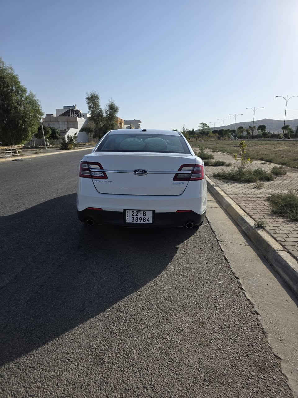 Ford turus 2013 niva سه ياره كه ٢ به له بو ياخى هه يه مواسه فات se خه ليجى ناو زه ر ده مه كينه ى كراوه ته وه بو واته ر به مبب به شه رتى كيرو مه كينه ٢١٣ هه زاركيلو مه تر  هه  قيقى روشتوه سونه ريم داناوه سه ياره كه تا بلى جوانه و ده فته رى به نزينى كه ركوكى له كه له سعر ١٠٥ كلاو معامه له يه برايانه ***********شوين جه مجه مال
