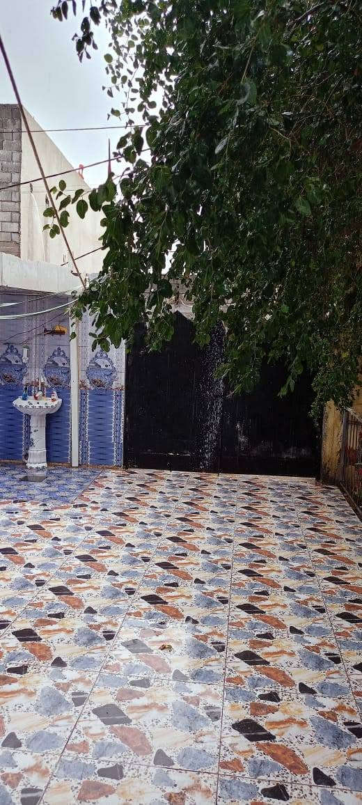 التنومه نهر حسن • ٢٠٠م • حديقة وكراج
