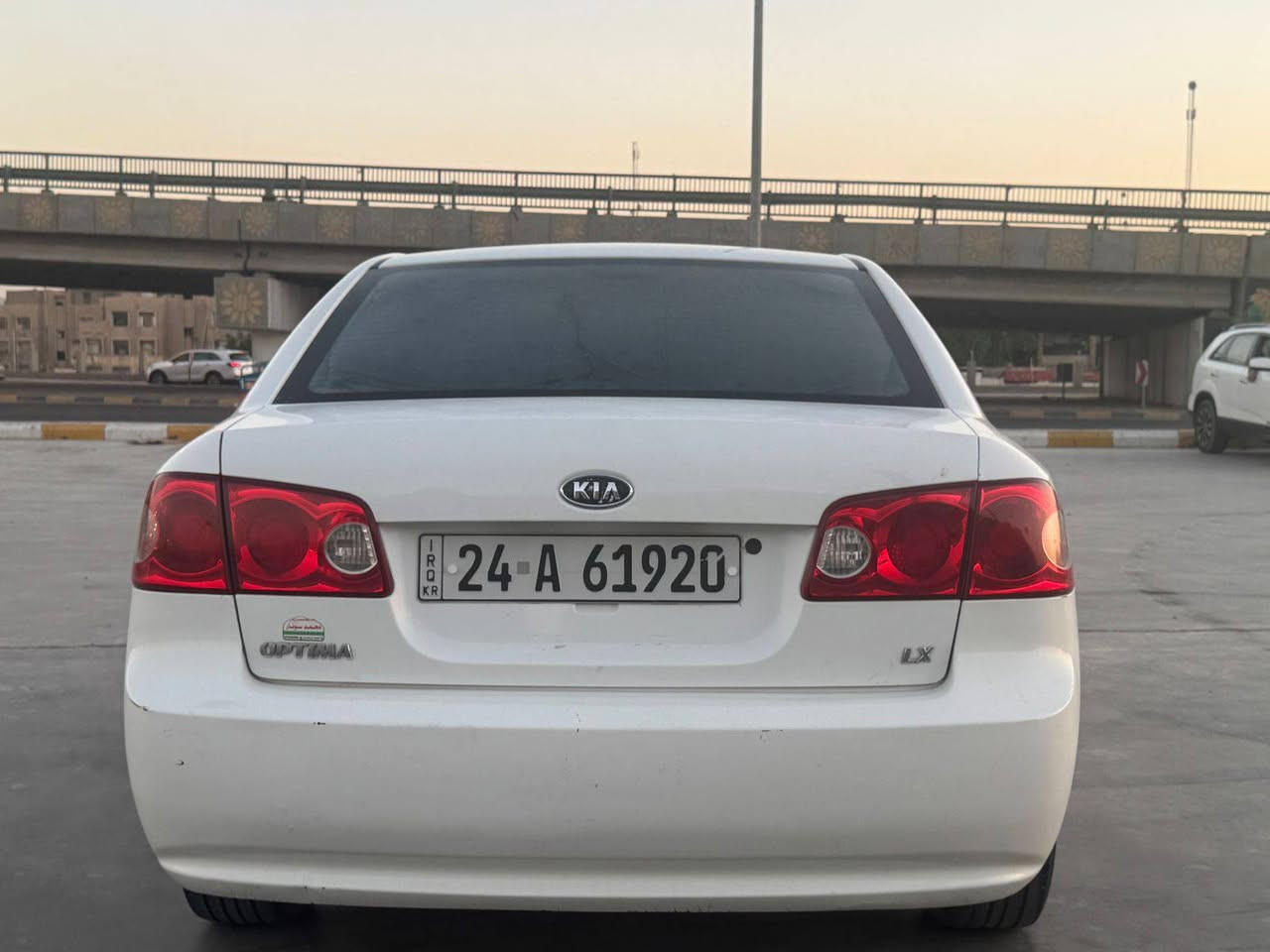 كيا اوبتيما 2008 أمريكي داخل كلين محرك 2400 كير 5 نمر حداديه جديد تخم تاير السونار مرفق في الصور االسعر 100 بيه مجال قليل الاستفسار ***********
