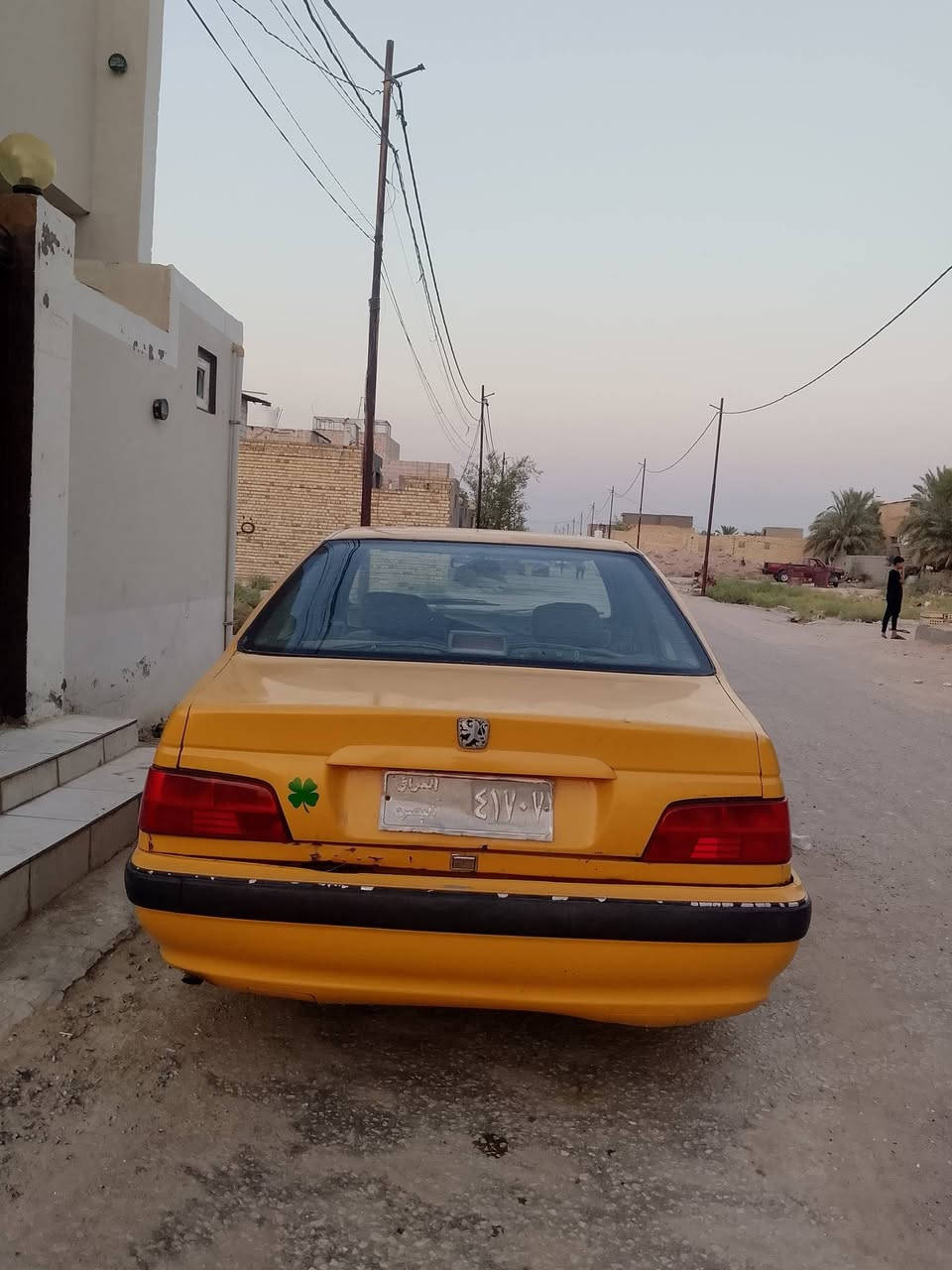 سلام عليكم
للبيع محرك وكير جدد ضفيره جديده حداديه كهربايات مكفوله من لضربه ول تبديل مكاتبه بدون تحويل راعيها ماواصله عنواني نجف تلفون *********** 
سعر ب 10 ورقات وبيها مجال
