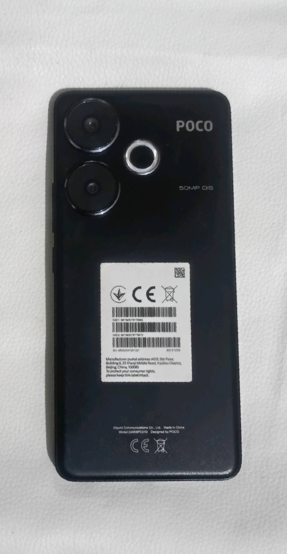 بوكو F6 جهاز مستخدم نضيف كامل الملحقات 

1-شاشه 120 هرتز امويلد 
2-ذاكره 512
3-ذاكره عشوائيه 12+12=24
4-كامره 50 ميجابكسل 
5-معالج سناب دراجون 8s جيل3 ببجي120فريم
6-بطاريه5000 ملي +شاحنه90واط
7-مقاوم للرذاذ الماء والغبار بمعيار IP64
8-سماعه ستيريو 

سعر400 الف بيه مجال بسيط

تواصل ***********