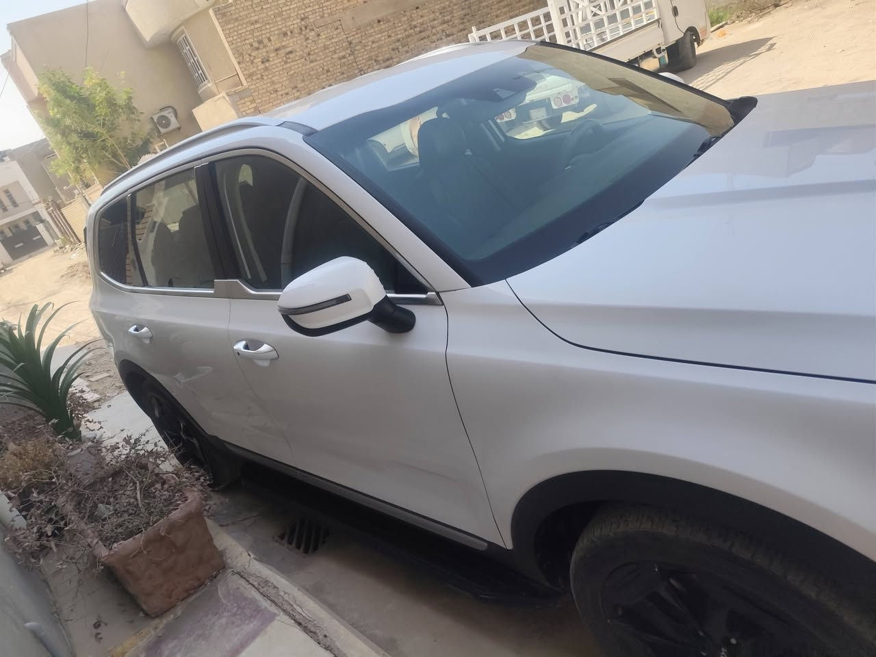 السلام عليكم
كيا تلورايد 2023  وارد امريكي مواصفات 4x

•قطعتين تبريد خلفي منفصل 

•داخل جلد كشن كهرباء 

•بصمة وتشغيل عن بعد

•كشن خلفي منفصل vip

•دفع رباعي مكينة3800 ستة سلندر 

•شاشة كبير متصل 

•ردار امامي مع رادارات360محيطي 

•اوتو ستوب 

•كامرة دوارة 

•خمسة انضمة قيادة 

•حساس امامي خلفي 

•تحكم ستيرن كروز سرعة 

وباقي المواصفات المعروفه

ماشية 40000 

حادثه حافه البنيد فقط رش ربع البنيد فقط بدون دواخل وبدون شاصي وصور الحادث موجوده 

*********** واتساب + اتصال
مكانه الحله
