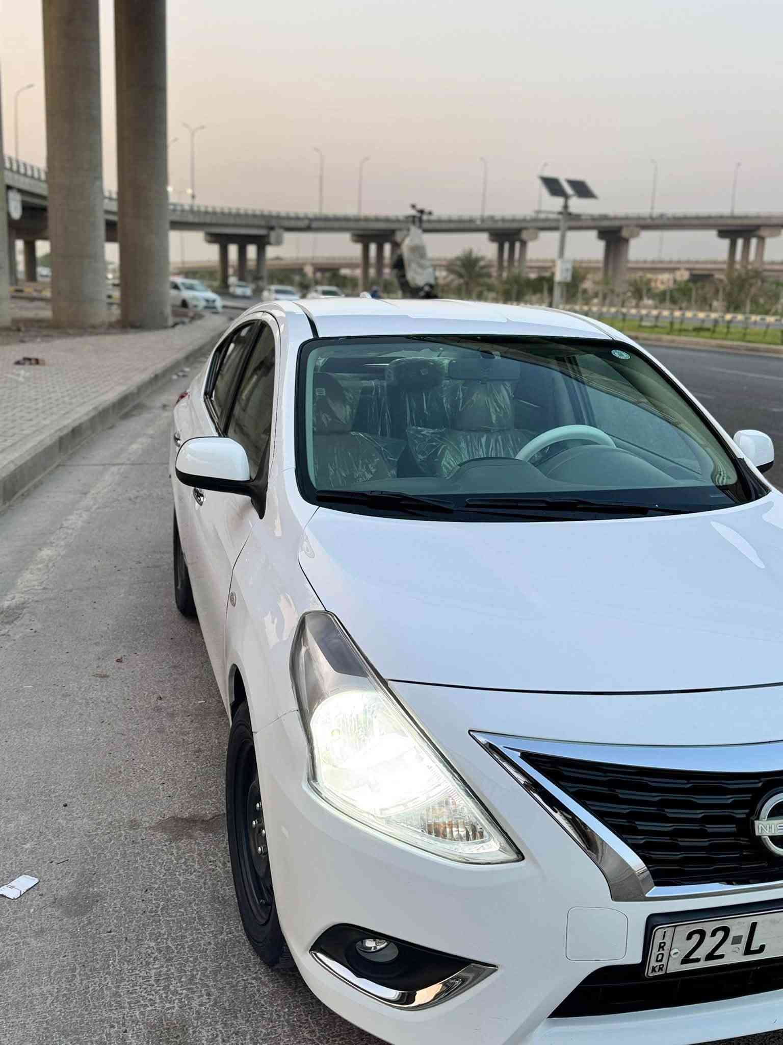 نيسان سني هندي بليته زركة موديل 24 باسم شركة تريد تحويل او وكالة مضمون ماشية 66 الف
بيها ملاحضات بسيطة جوه قبق جنطة وبيها تكحيل بالكرن بالجاملغ خلفي السيارة كفاله من الصبغ او التبديل والفتح 
كير ومكينه وحداديه وتبريد مكفولات كلهن السبير مامفتوح 
 
السعر (113) بيها مجال بسيط 
النجف الأشرف // ***********
