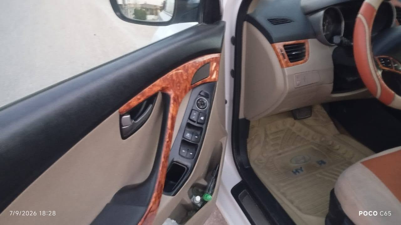 للبيع النترا موديل 14رقم بغداد   فول 1/1  بصمه محرك 1800 محرك وكير مكفوله حداديه جديده تبريد شغال بيها  رشات صبغ  3 قطع بسيطه العنوان النجف الاشرف السعر 114 وبيعا مجال ***********

