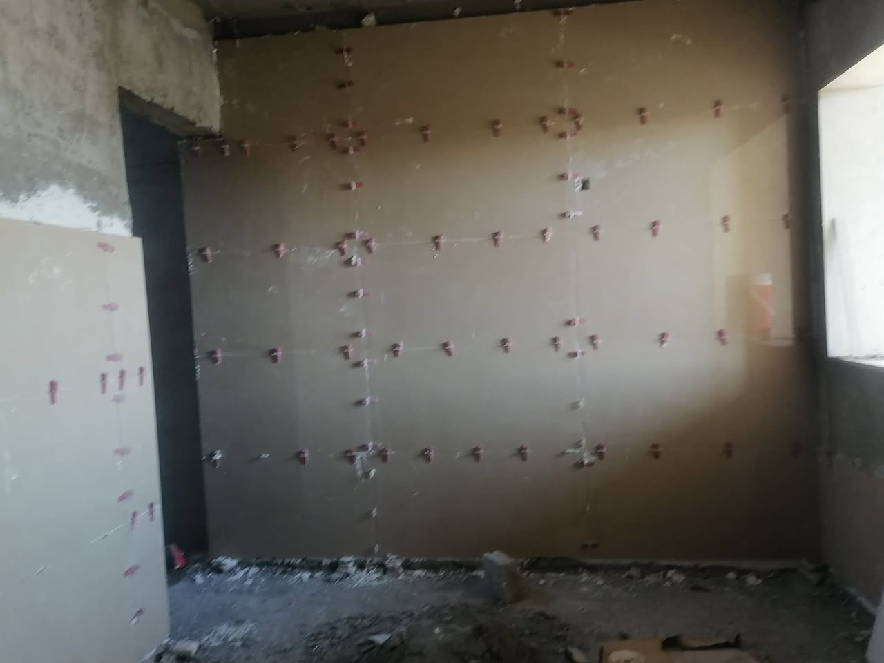 اسطه جدران وأرضيات شغل هندسي متفرغ حالياً نشتغل بالمتر واليومية تواصل
***********
*********** بي واتساب
