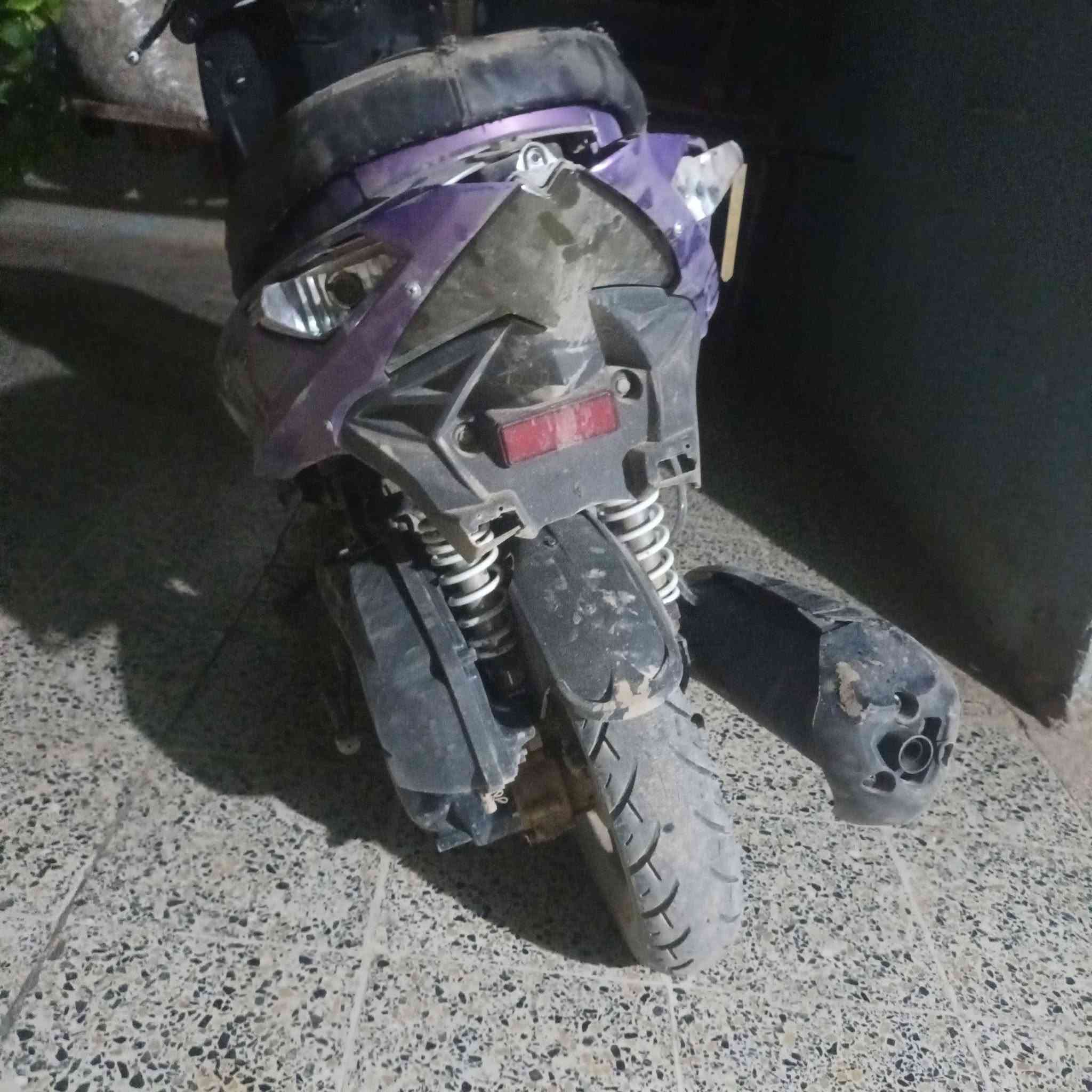 سلام عليكم
عندي دراجه لبيع نكره سلف دراجه خير من الله شلعه اله تخبل ضفيره جديده سلف جديد سعر 130 وبي مجال نتصال ***********
