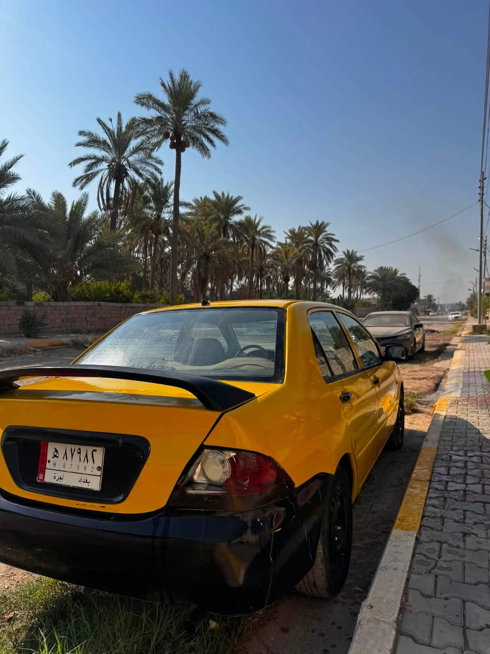 سعر مناسب جداً وقابل للتفاوض للتواصل
*********** ديالى شهربان
