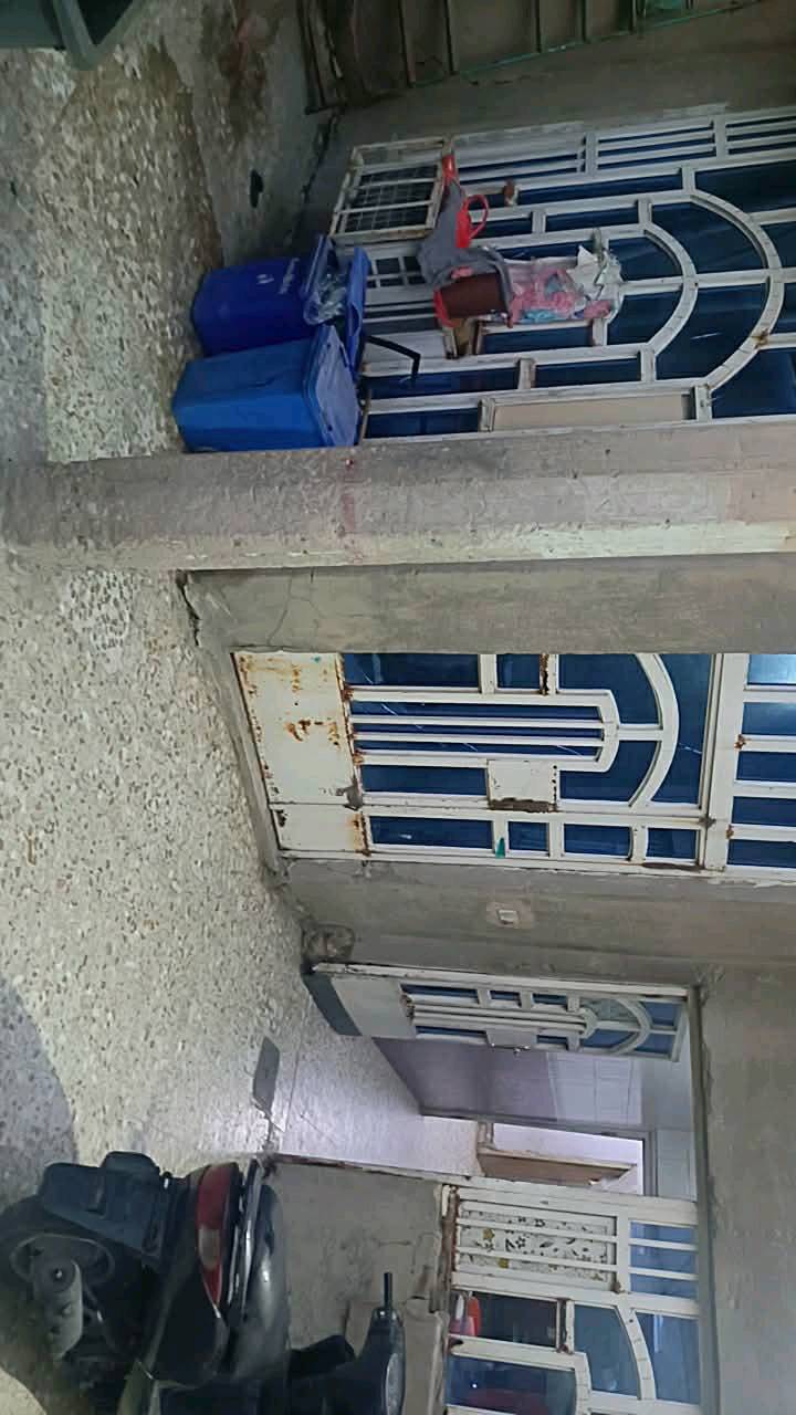 ام الكبر والغزلان • ١٥٠م • واجهة ٧ونص