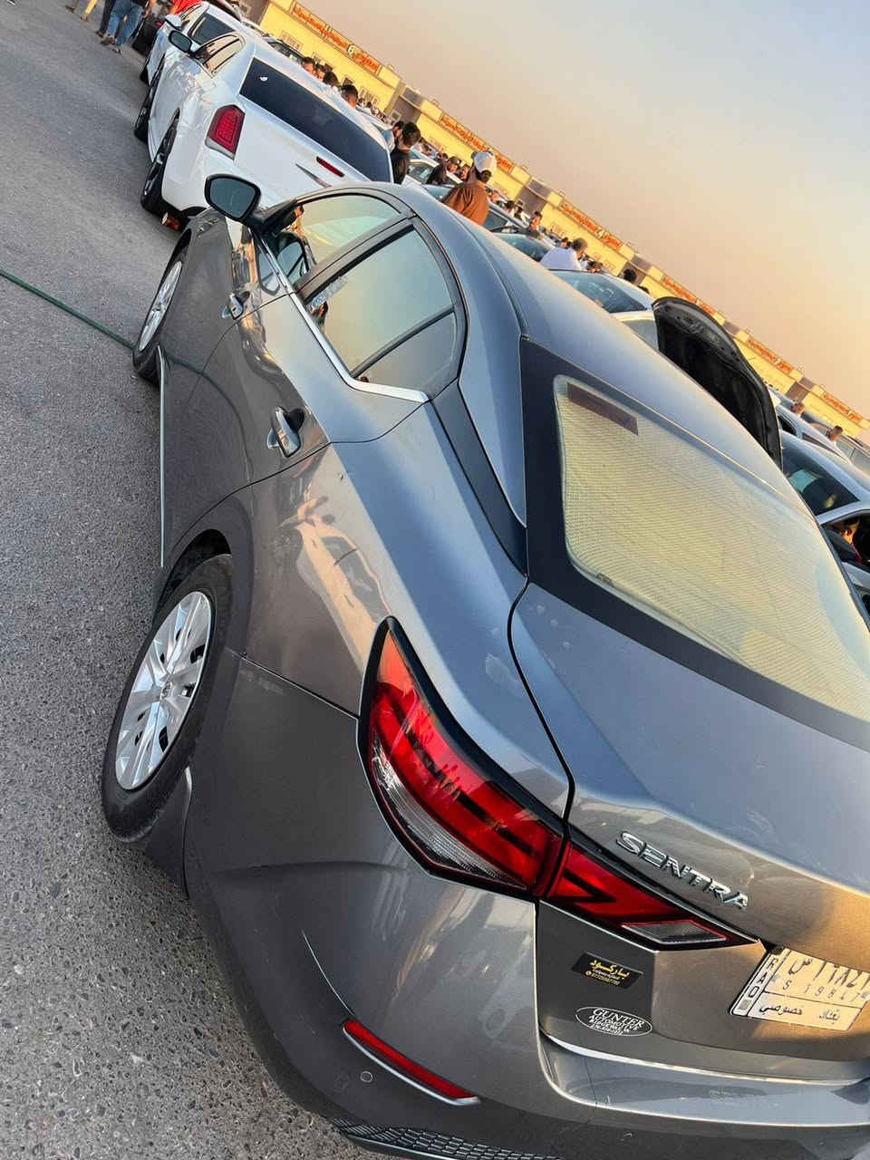 السلام عليكم
نيسان سنترا موديل 2022 وارد امريكي 
مكان سيارة البصرة
مواصفات s رقم بغداد معوقين 
تبديل بنيد فقط بدون صبغ بدون معجون 
بيها بارد فقط كير ومحرك وحدادة وتايرات 
كلشي جديد وجاهزه 
رادار امامي خلفي وتوقف ذاتي
رادار النقطة العمياء
حساسات خلفية وجانبية
بصمة تشغيل 
كروز مثبت سرعة و تحكم ستيرن
نظام ECO تقليل صرف الوقود
نظام سبورت ونظام عادي 
السعر 110بيها مجال
رقم الهاتف ***********
