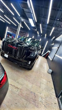 يوكن دينالي • ٢٠٢٤ • V8 بنزين