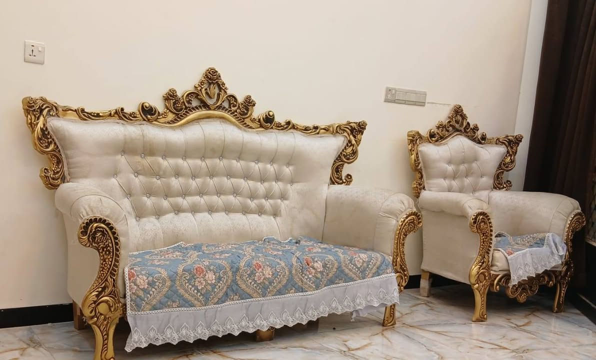 تخم ملكي زان مصري للبيع
الشراي يخابرني ويدلل***********
