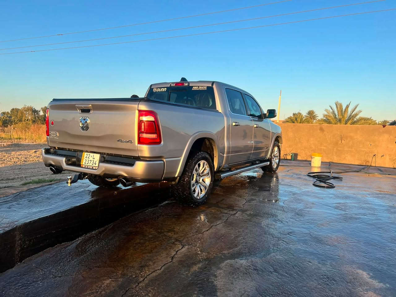 رام لمتد لونك  هورن
RAM LONGHORN LIMITED 2023
المواصفات موجوده بصور 
رقم اربيل باسمي 
تخويل تضليل 80‎%‎
السعر 380
ماشية 110 ألف كيلو 
حادثها جاملغ الأيمن ودعاميه بدون ارباك 
رقم الهاتف ***********
