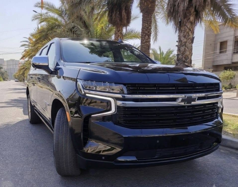 سيارة شوفرليت سوبربان
( برمير ) 
موديل 2021 سوداء اللون
السعر  37,000$ 
 
رقم السيارة بغداد
رقم الهاتف  ***********​
اكو صورة تكدر اتلاحض من خلالها الفرق بين السوبربان والتاهو من ناحية الارتفاع عن الاض 
وطول الابواب الخلفية 
والمساحة في الصندوق الخلفي

نص مكتوب في الصور:
- HONOR X9d