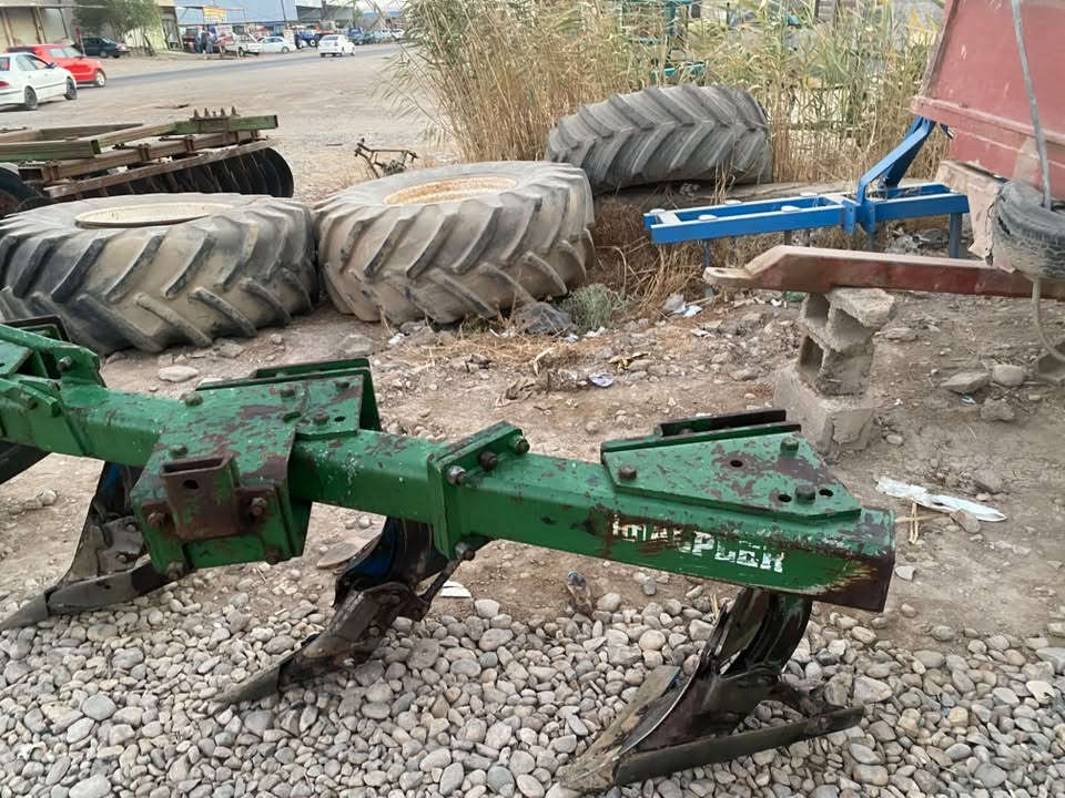 للبيع حجم 14 بسعر معقول 
***********
واسط الزبيديه
