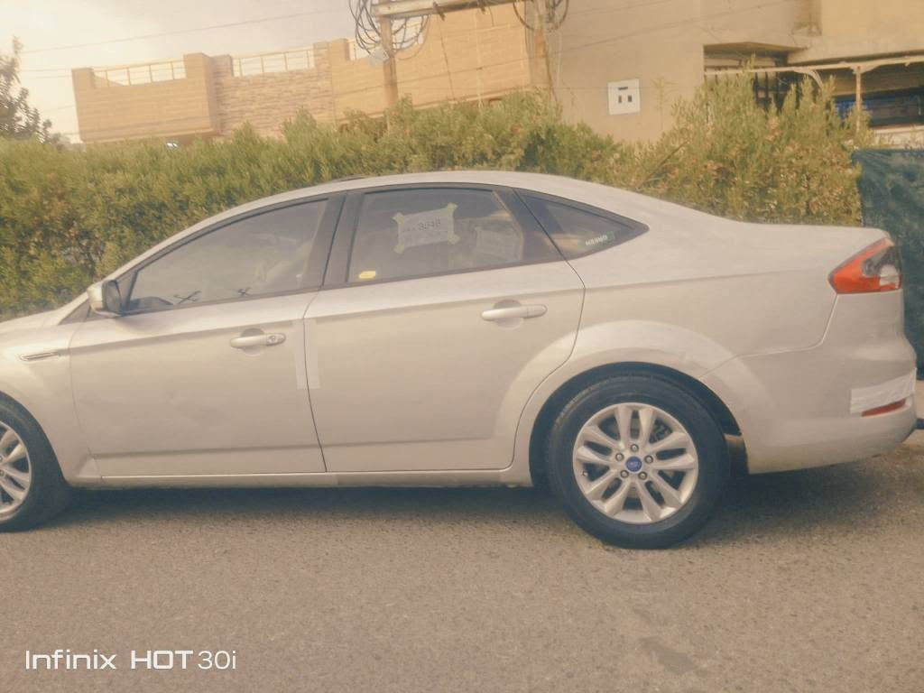 محرك 20
بيه غرامه مليون ينكطع من سعر

كير محرك شرط 

فول مواصفات 
سلايت مقاعد كهربائيه تحكمات كير نضامين عادي اوتوماتيك 
بيه ثلاث قطع صبغ بدون دواخل 
 
بيع او مراوس أخذ فرق حتى لو قديمه سعر 60 أو بي مجال بصيط اي استفسار *********** كركوك, العراق
